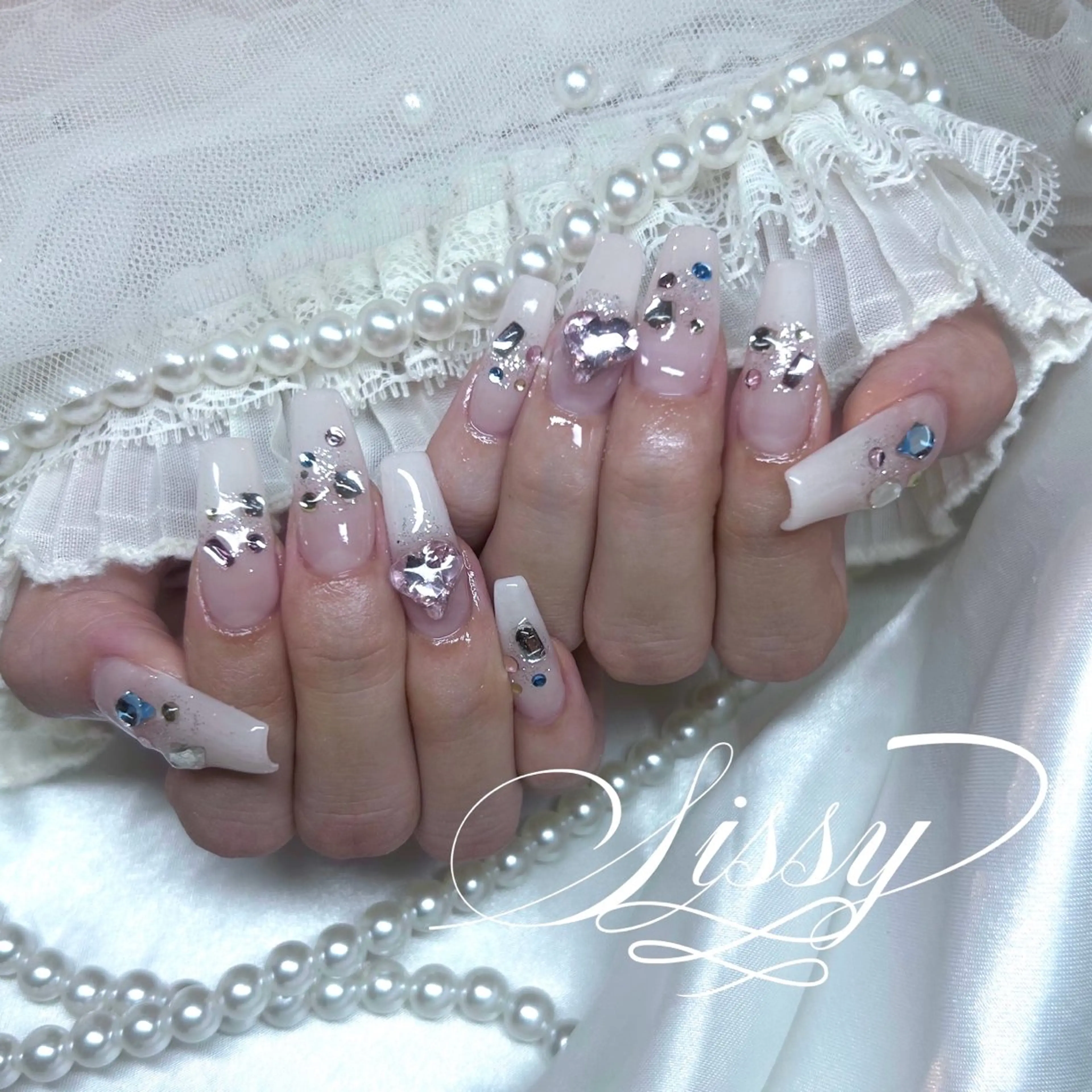 ネイル nailsalon sissy所属・sissy suzukaのネイルデザイン