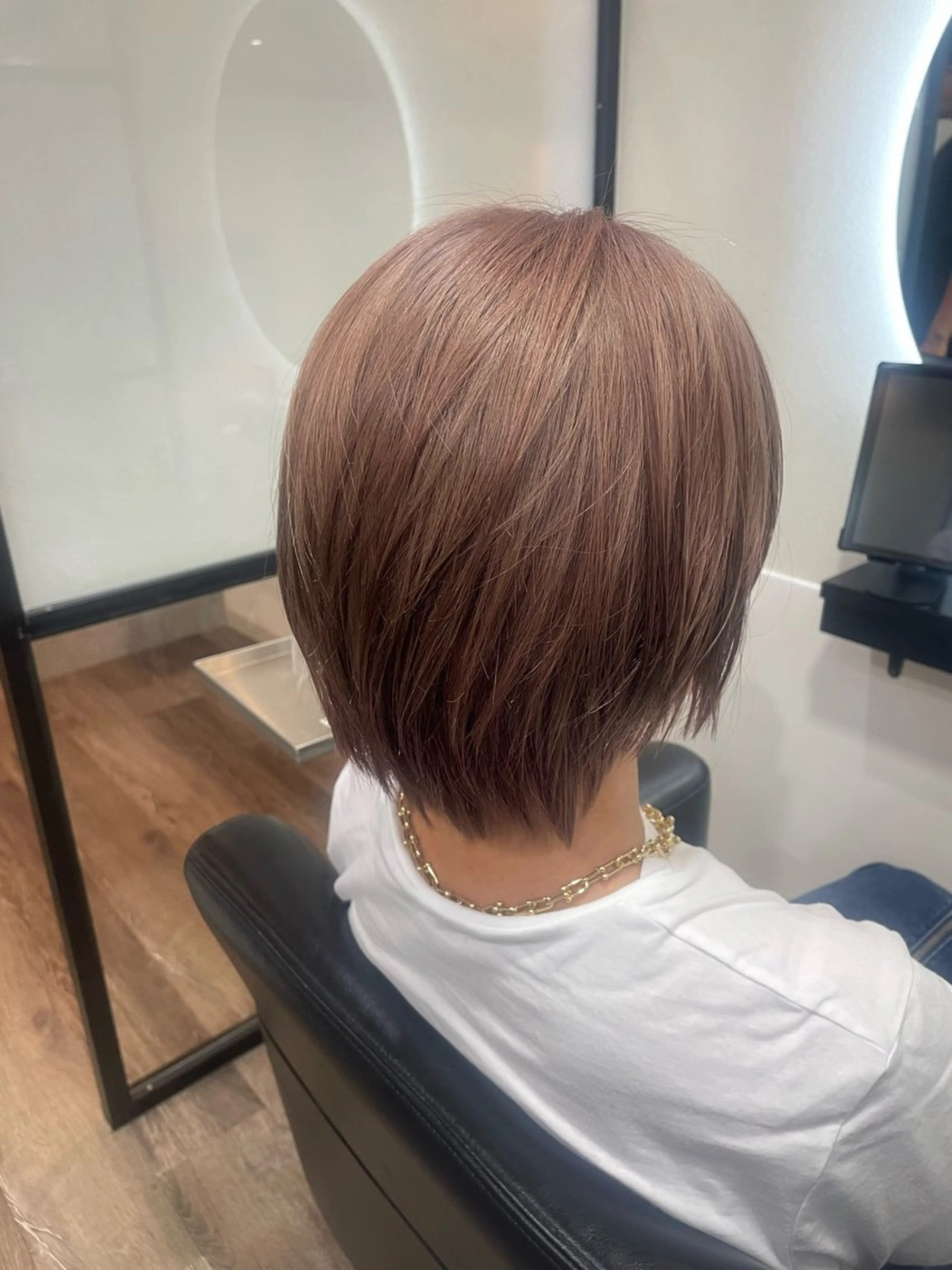 ショート カラー 樅木 恒毅のヘアスタイル