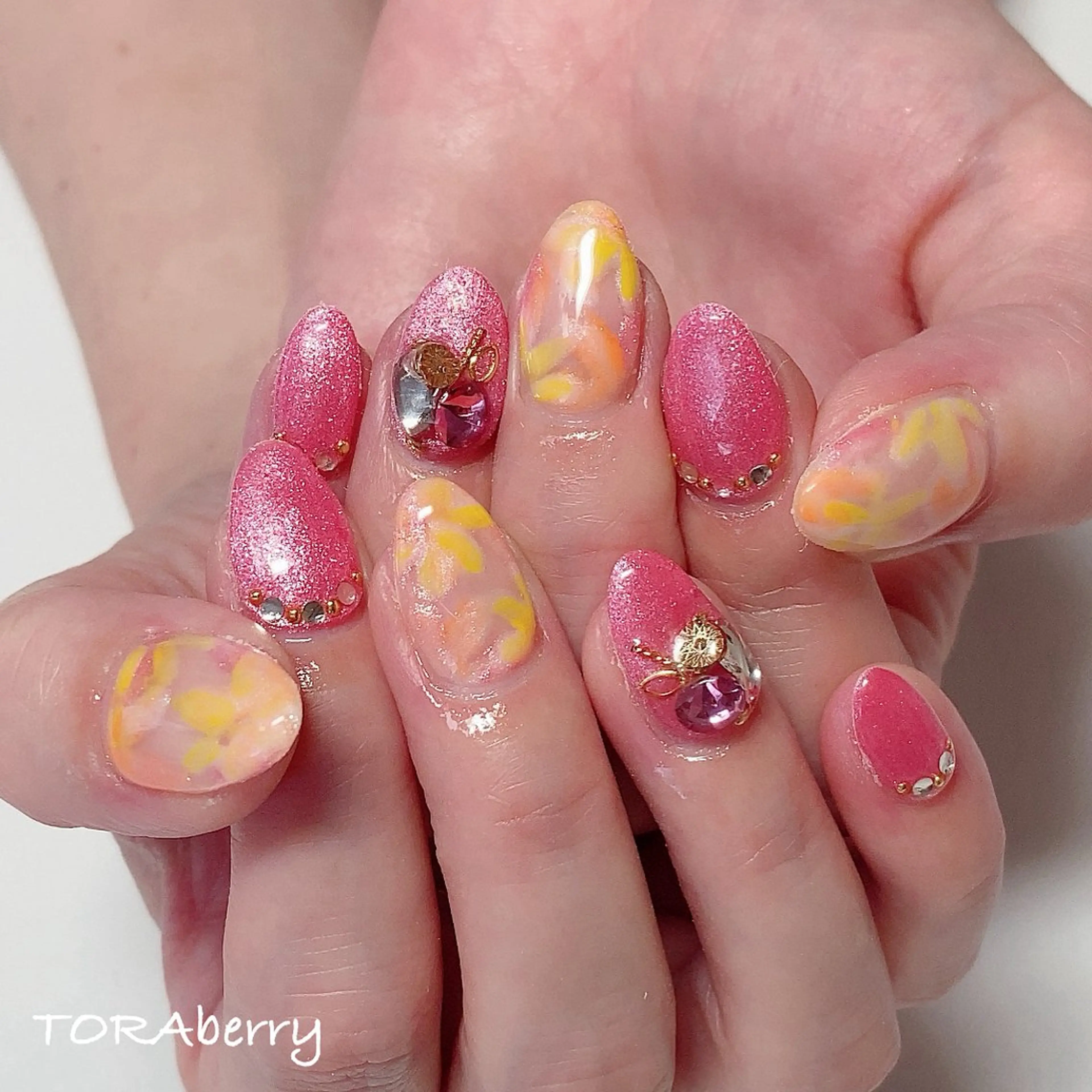 ネイル ハンドネイル ネイリスト なつみのネイルデザイン