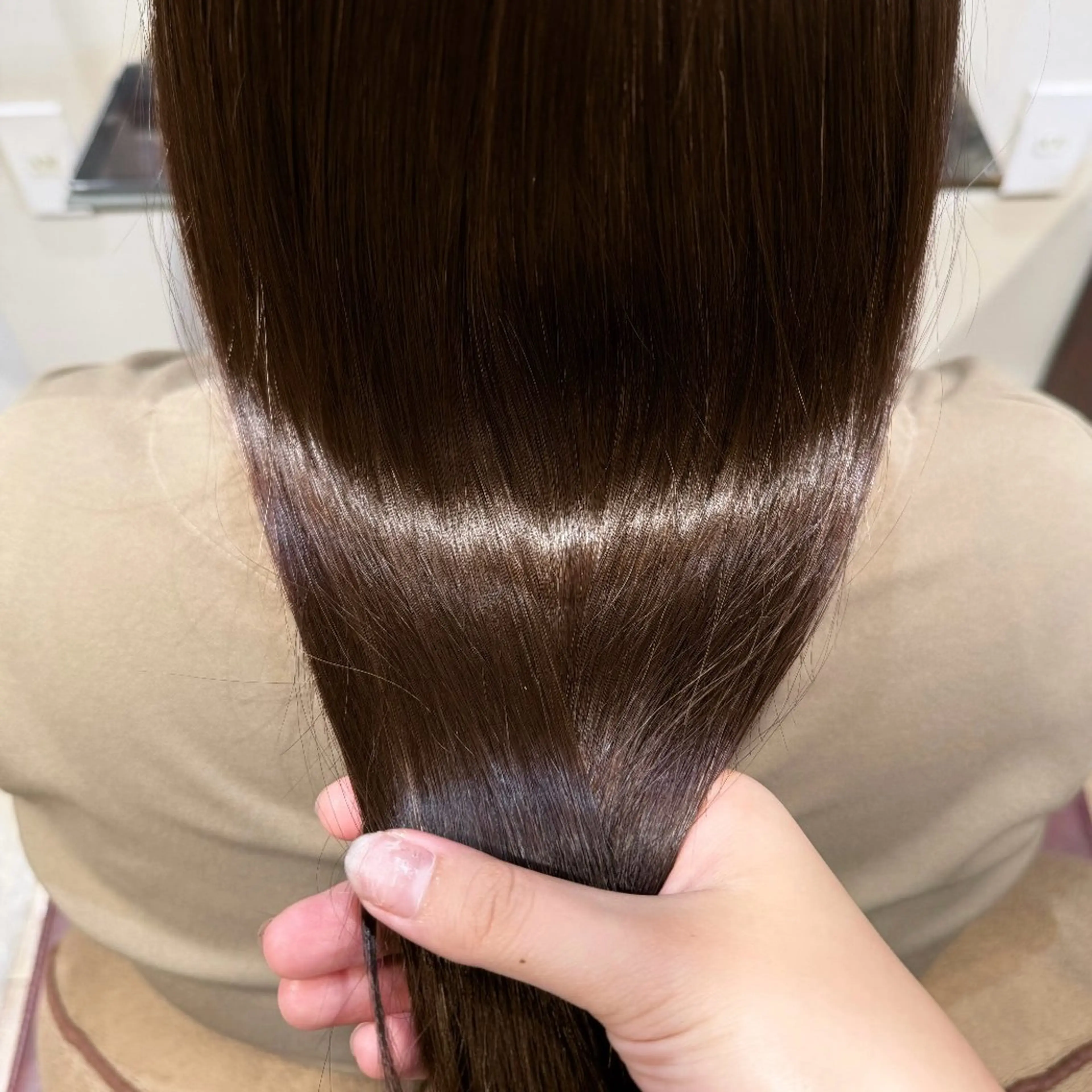 ロング カット 縮毛矯正 なつき/ 艶カラー/縮毛矯正のヘアスタイル