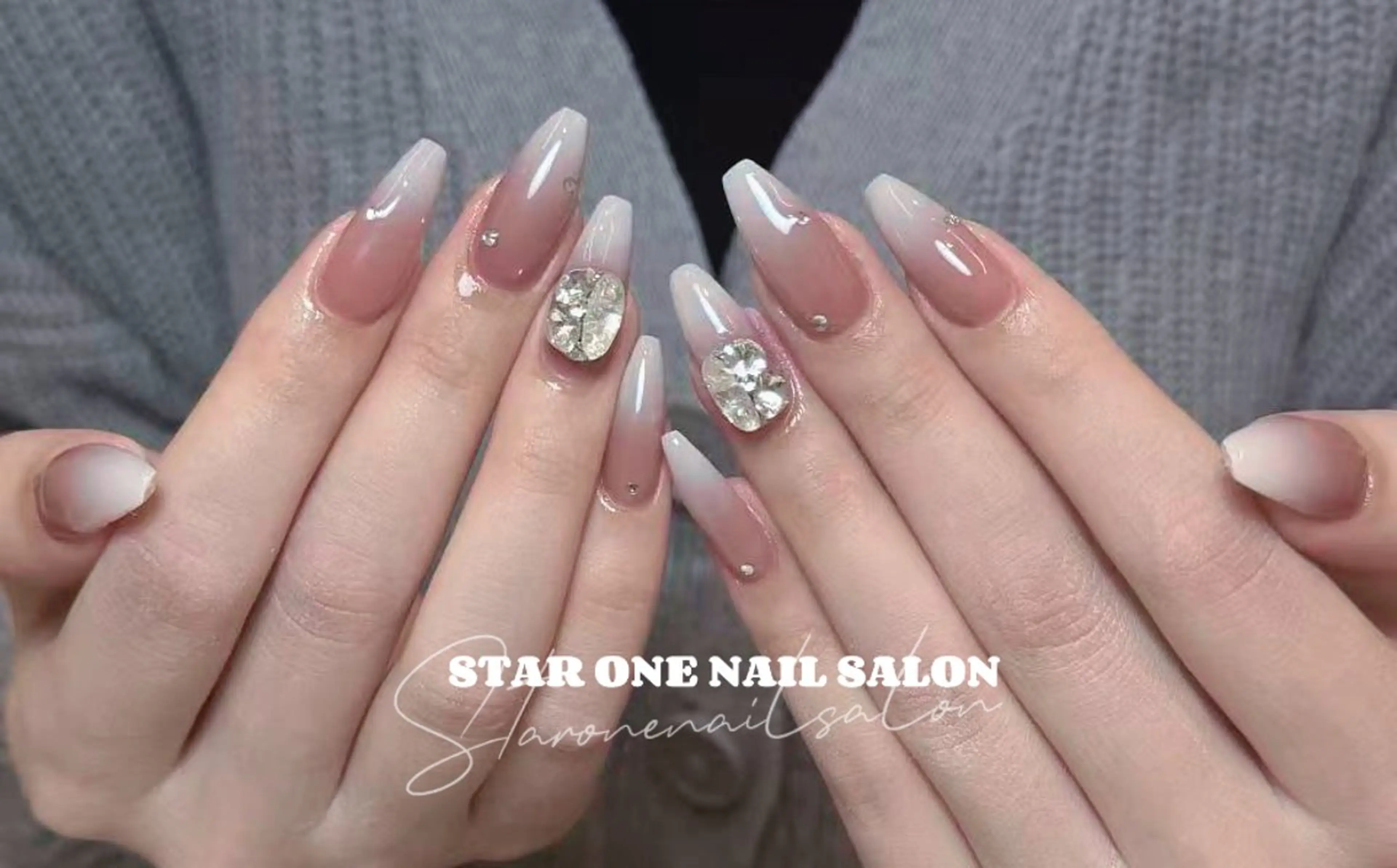 ネイル ハンドネイル 星 あみのネイルデザイン