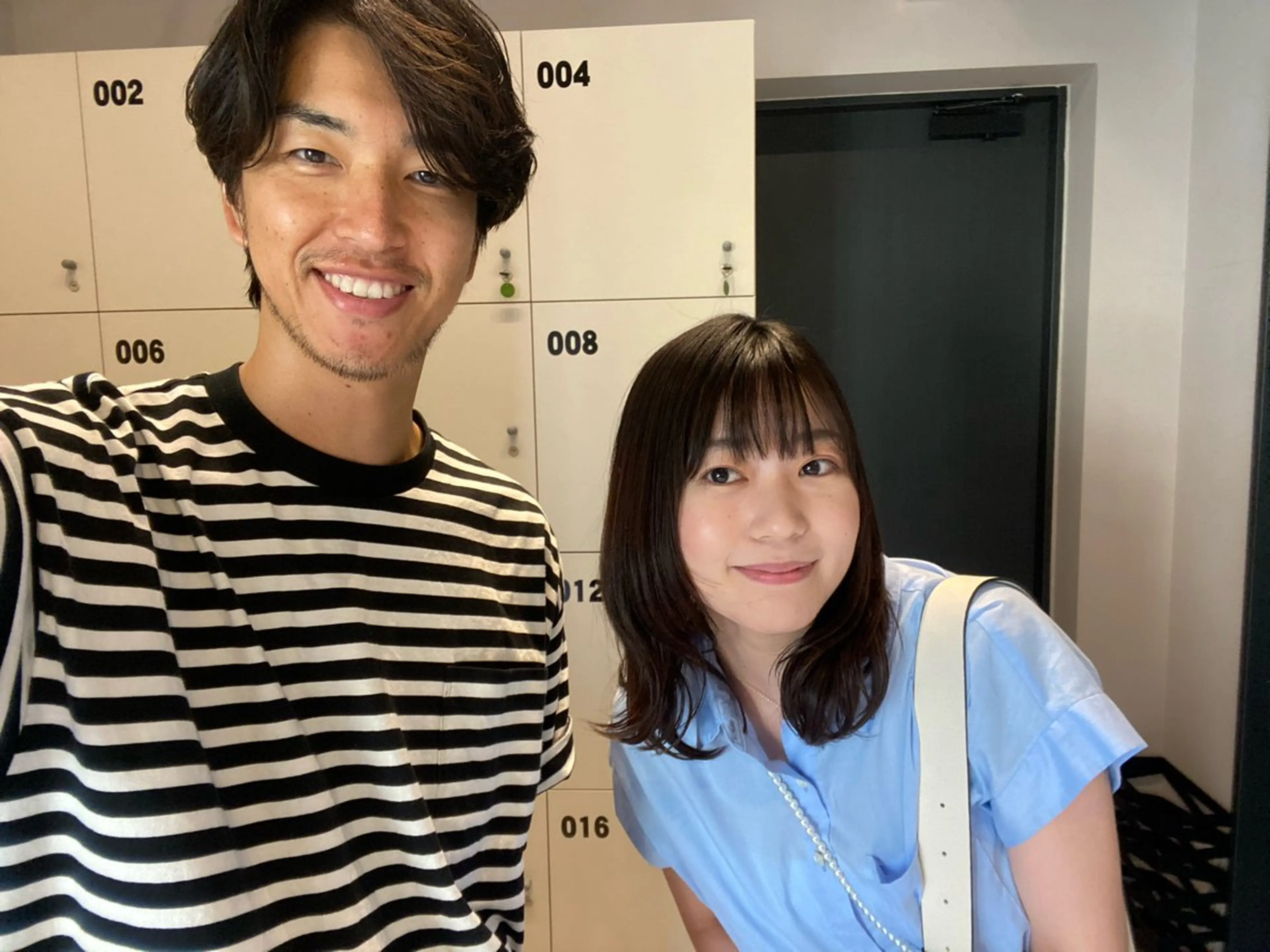 ミディアム カット ヘアカラー トリートメント また会いたくなる 美容師【KENTA】のヘアスタイル