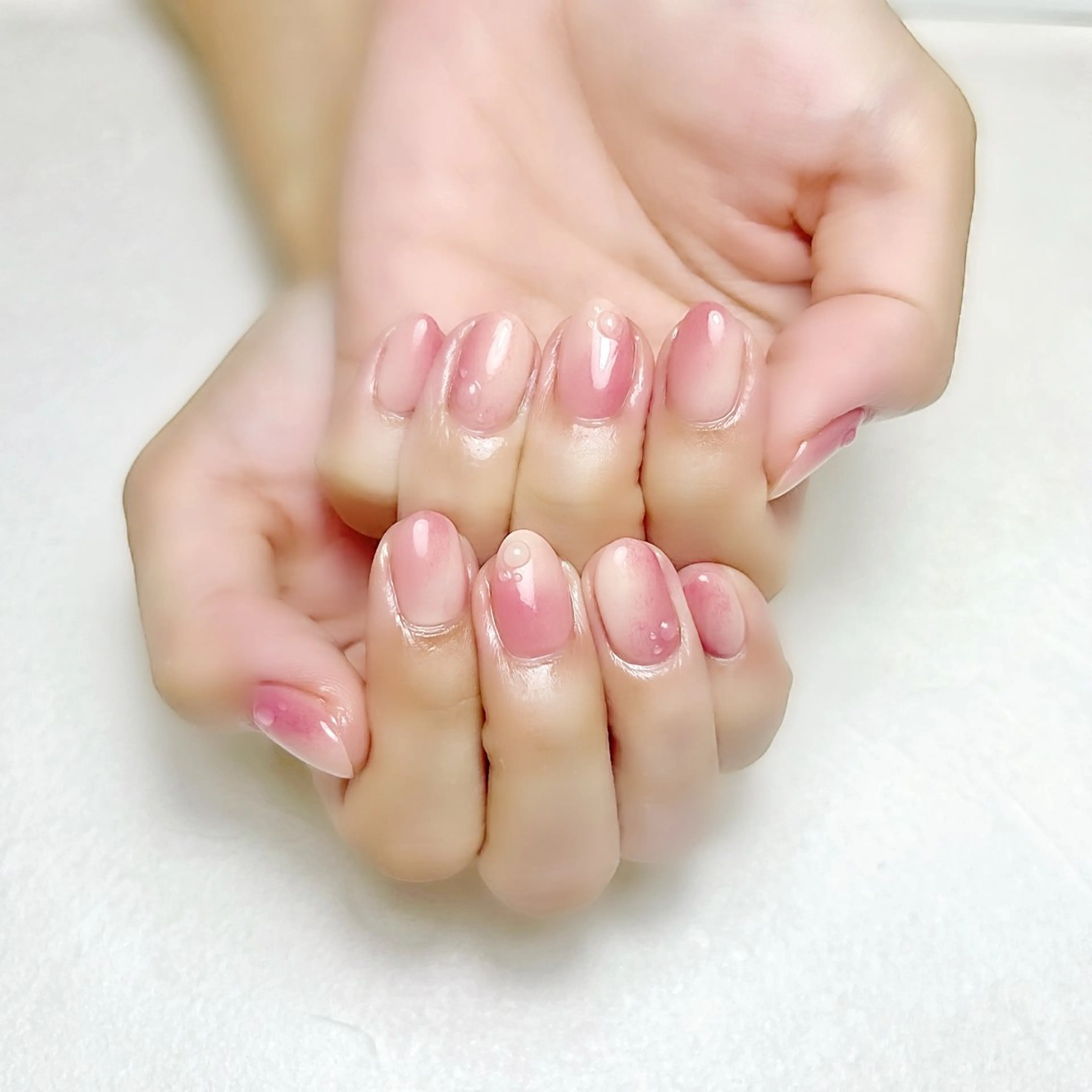 ネイル ニュアンスネイル 夏ネイル rouse nail RISATOのネイルデザイン