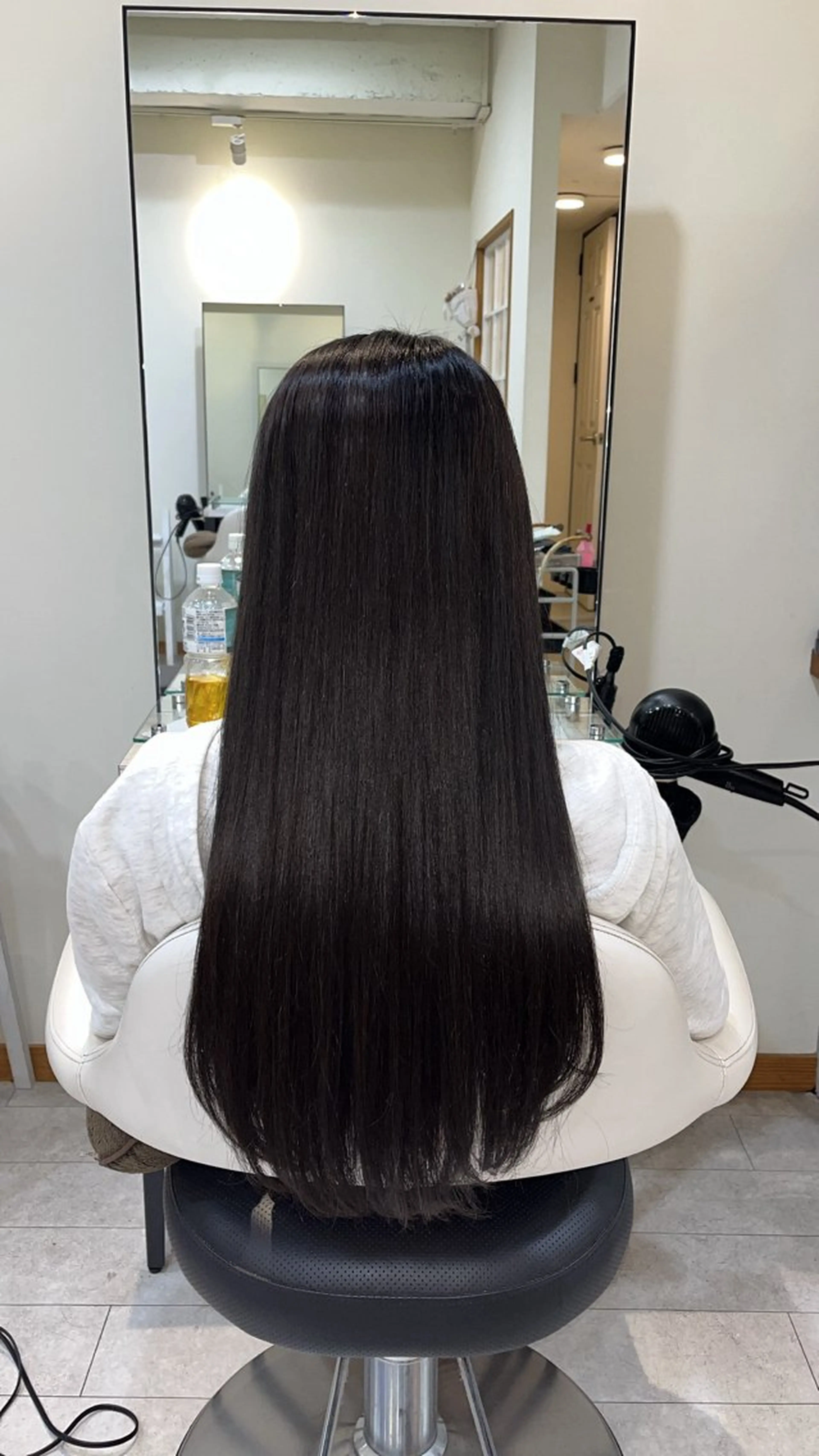 ロング カラー anon Loemのヘアスタイル