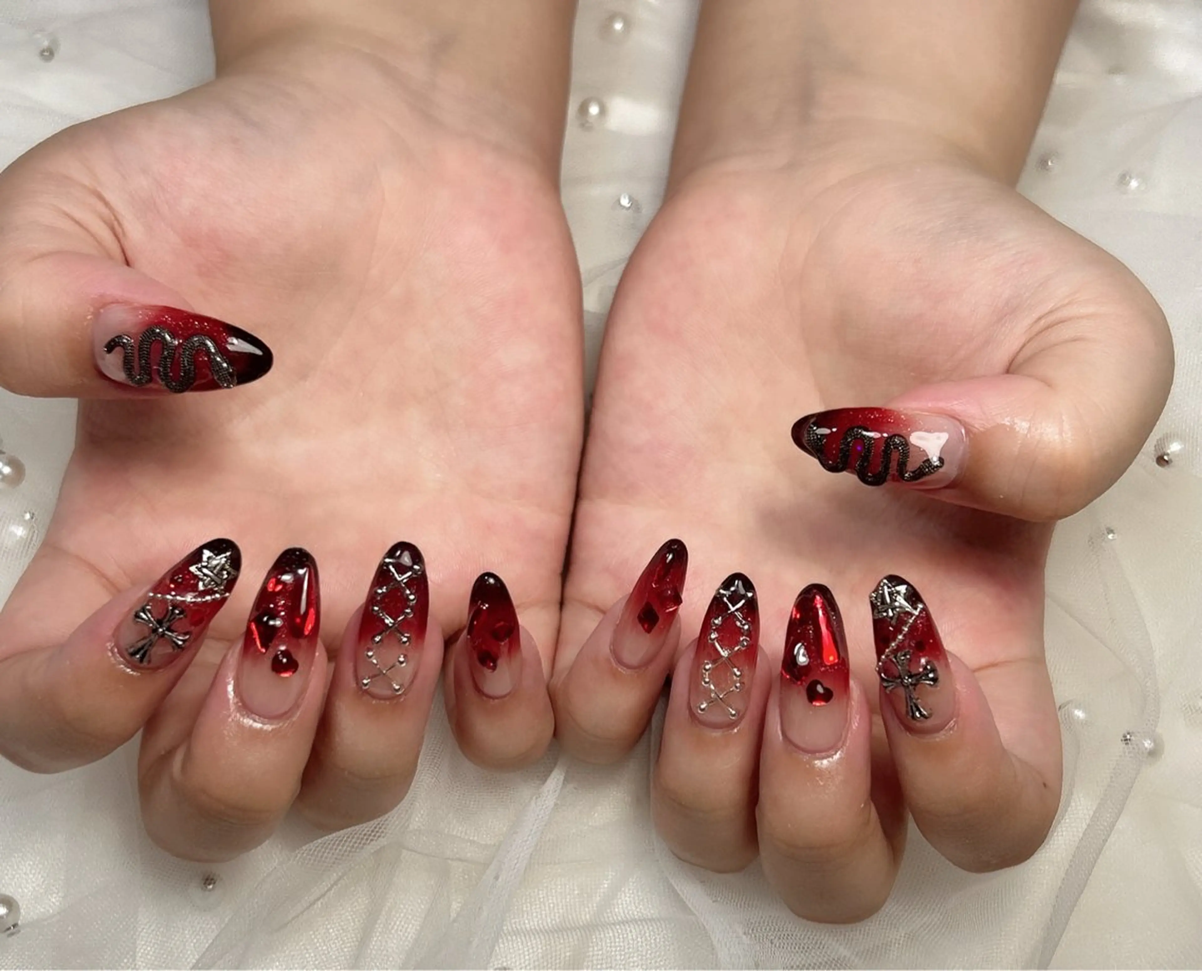 ネイル ハンドネイル U·Mi nail salon所属・U·Mi 上野御徒町容のネイルデザイン