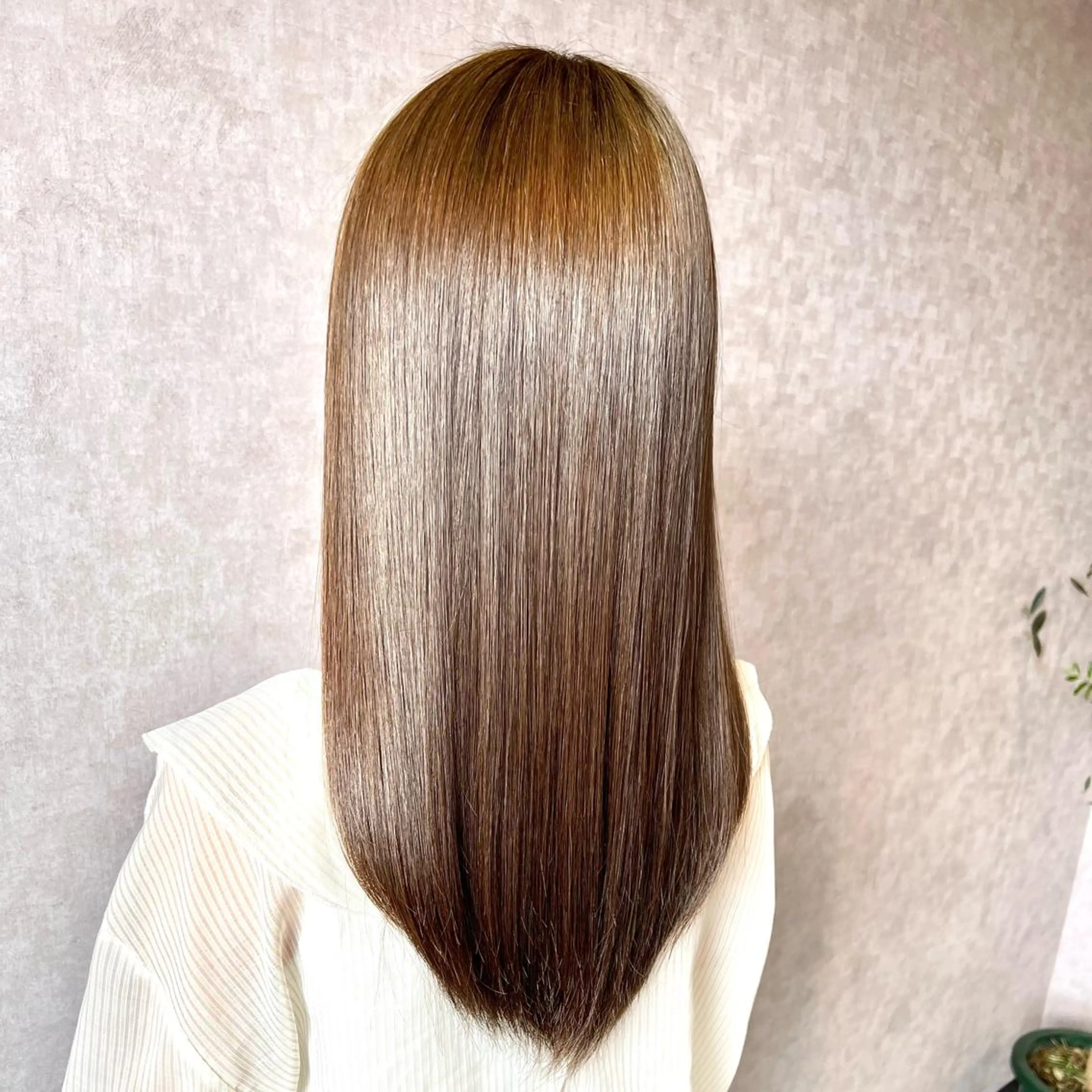 ロング 髪質改善 縮毛矯正 成田 和樹のヘアスタイル