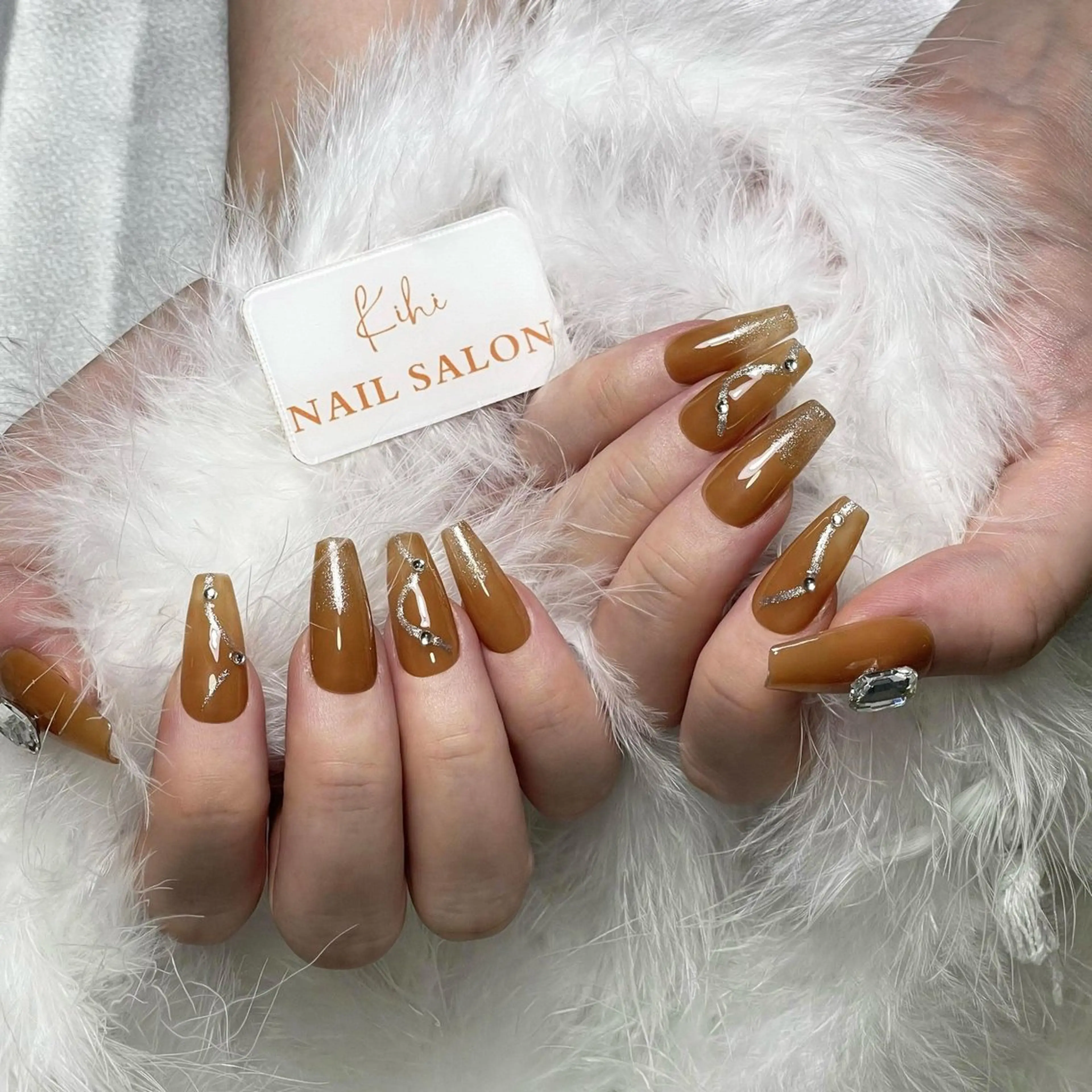 ネイル アートネイル フレンチネイル ジェルネイル グラデーション 韓国ネイル ハンドネイル 💕鈴木ユリ パラジェル/オフ無料のネイルデザイン