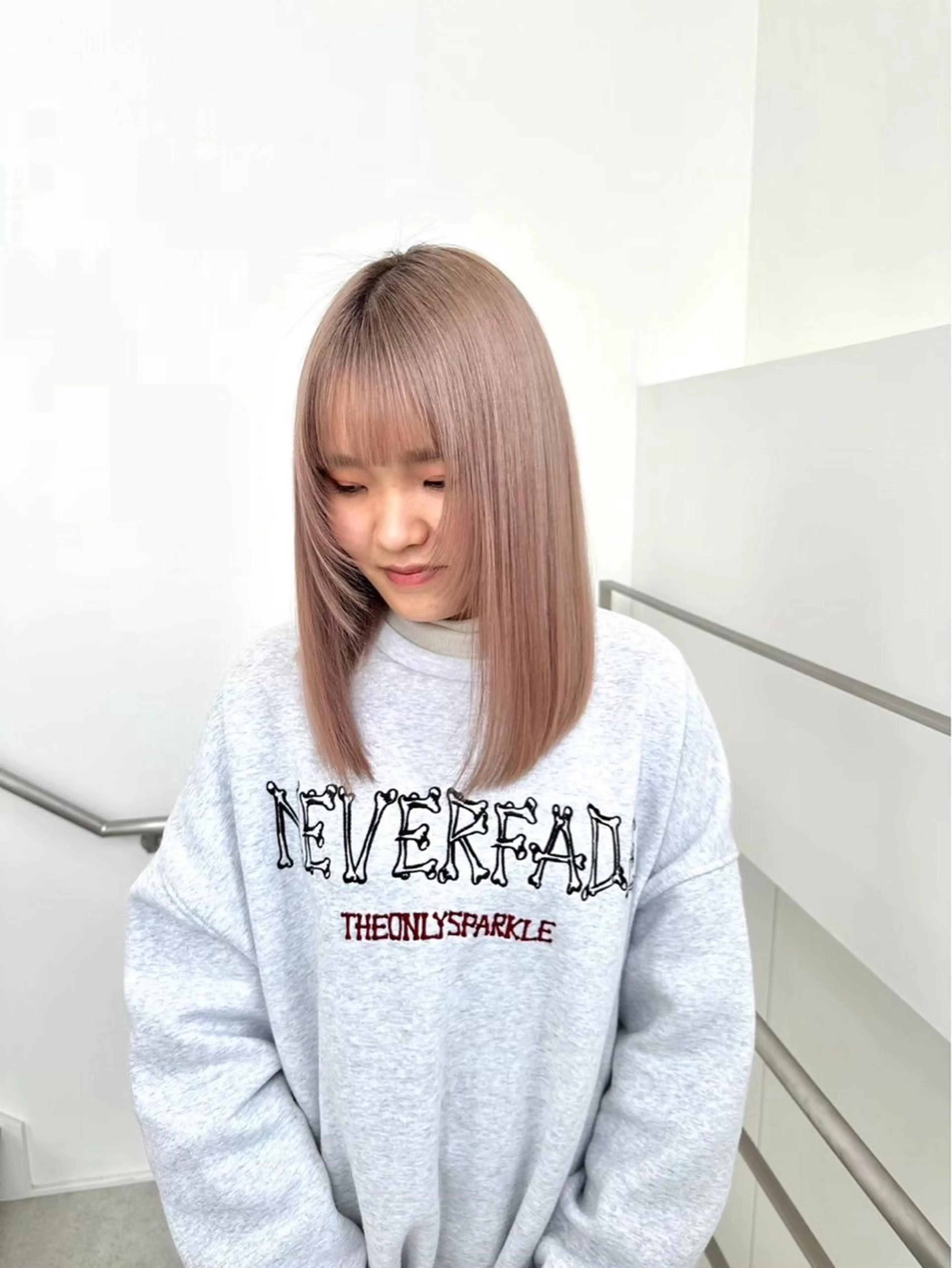 ミディアム カラー ヘアカラー NOAHL 上尾店のヘアスタイル