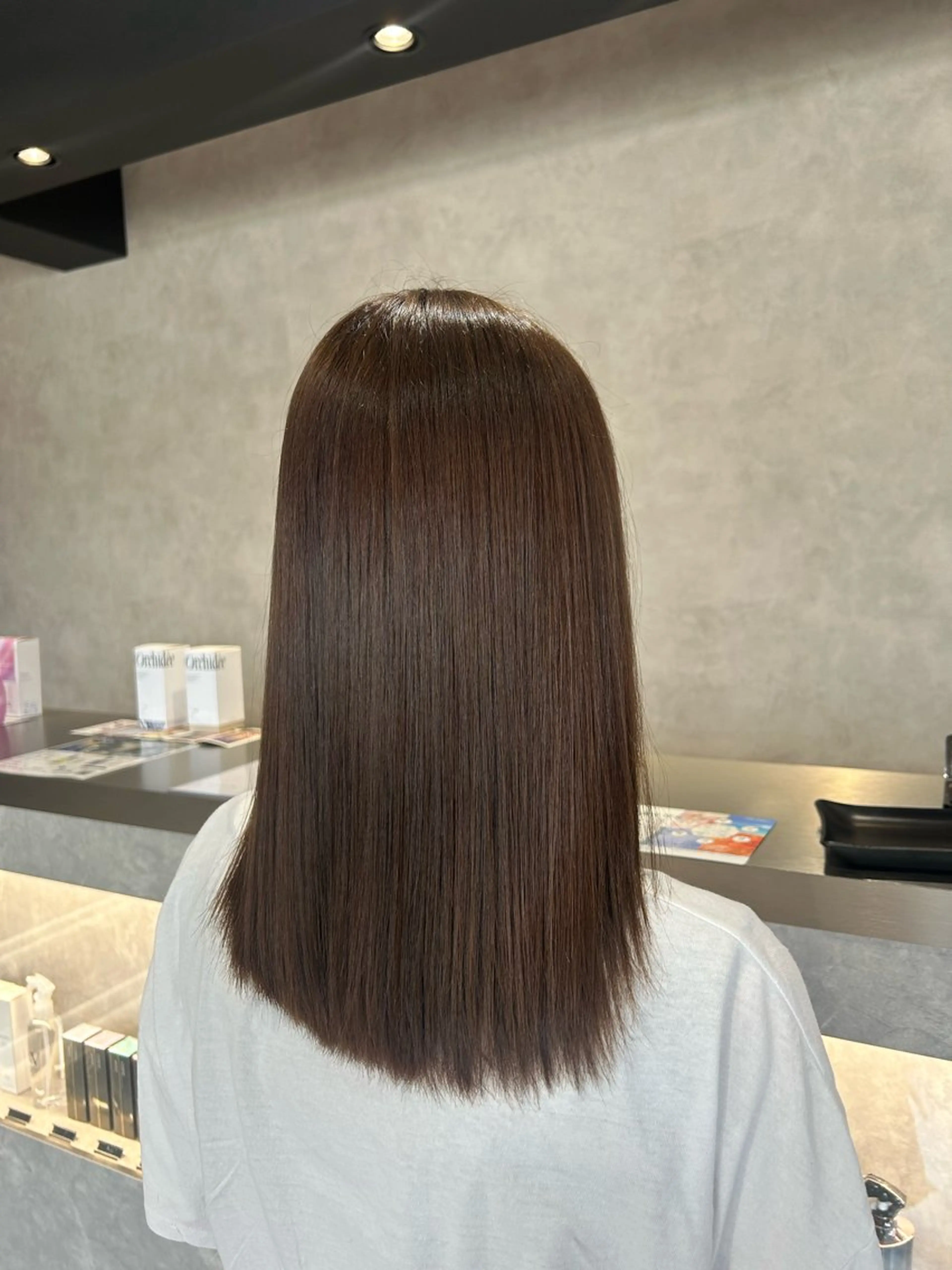 セミロング カラー ヘアカラー トリートメント 《.Xian》リク /透明感カラー/艶髪のヘアスタイル