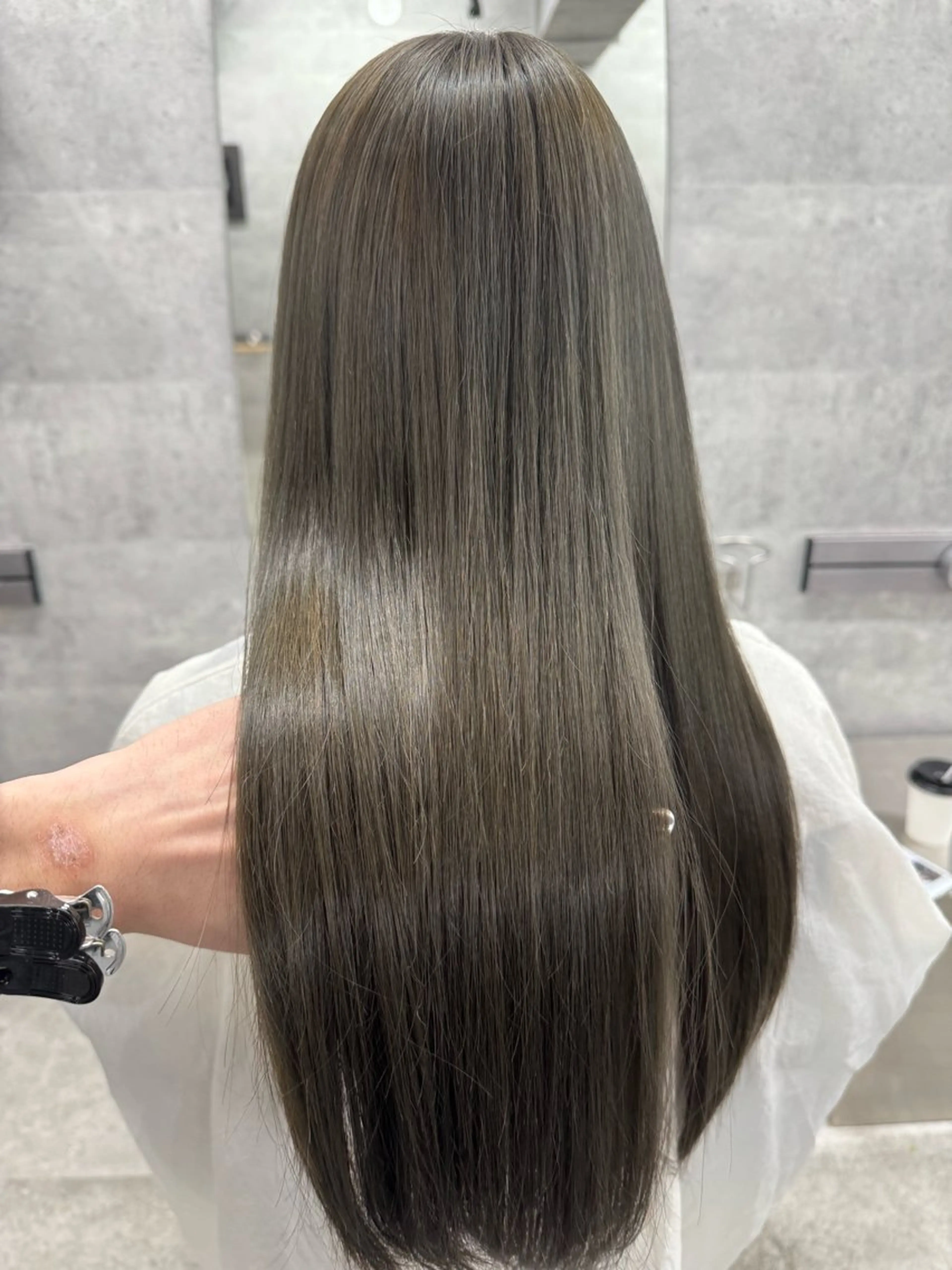 ロング カラー カット ヘアカラー トリートメント あなたのお悩み改善" You"💚❤️💛のヘアスタイル