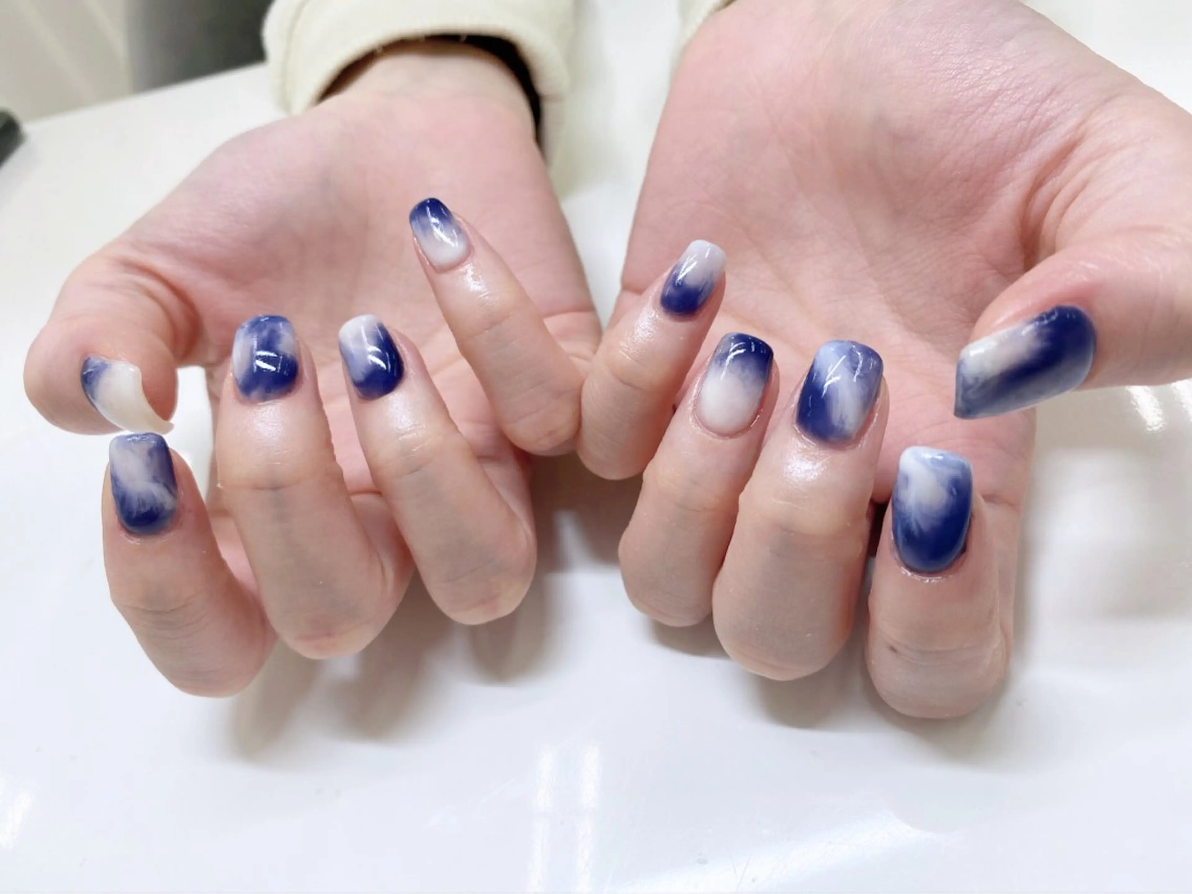 ネイル 長さ出し ジェルネイル キラキラネイル 大理石ネイル(マーブル) ニュアンスネイル Morpho nailのネイルデザイン