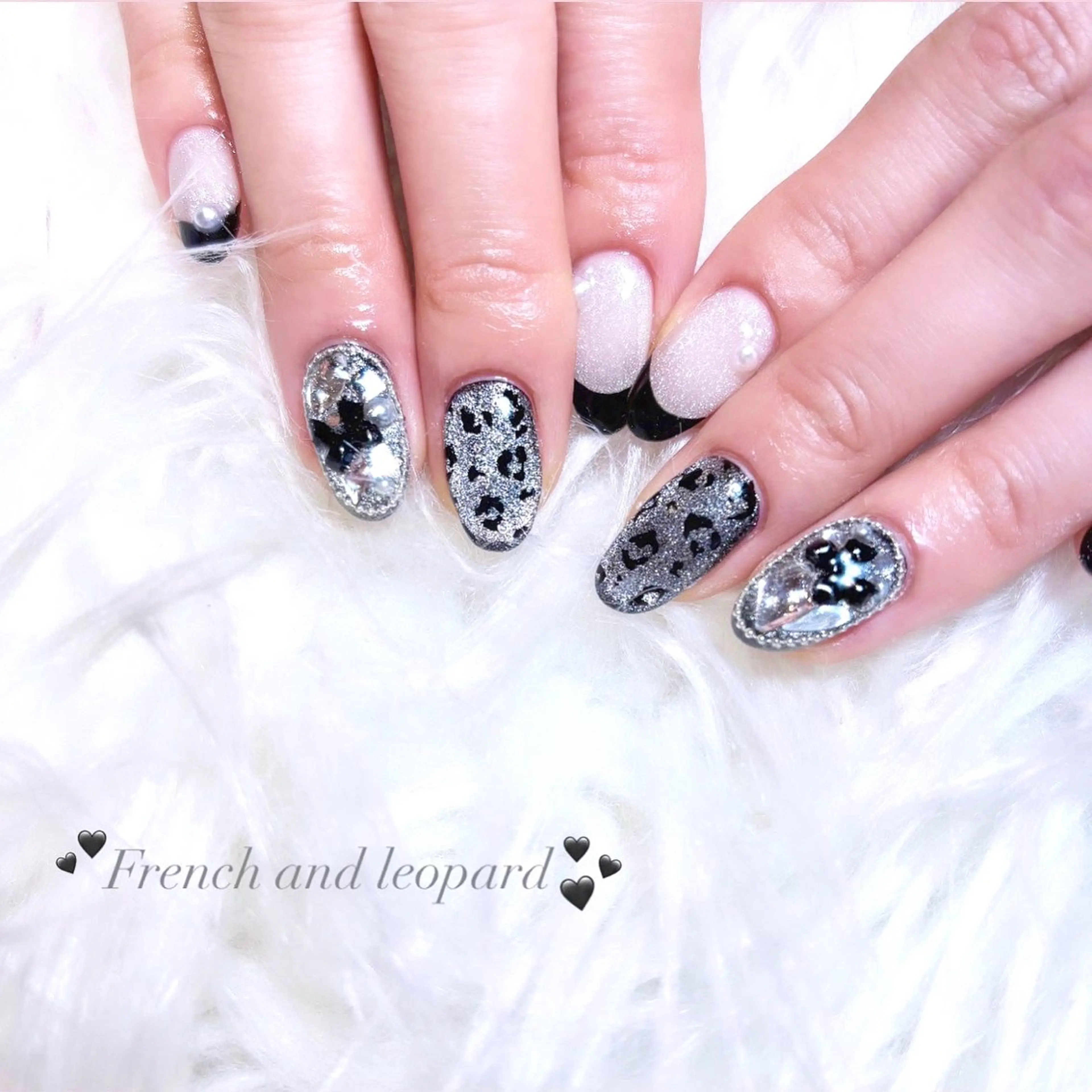 ネイル アニマル柄 マグネットネイル ハンドネイル キラオメ Neneのネイルデザイン