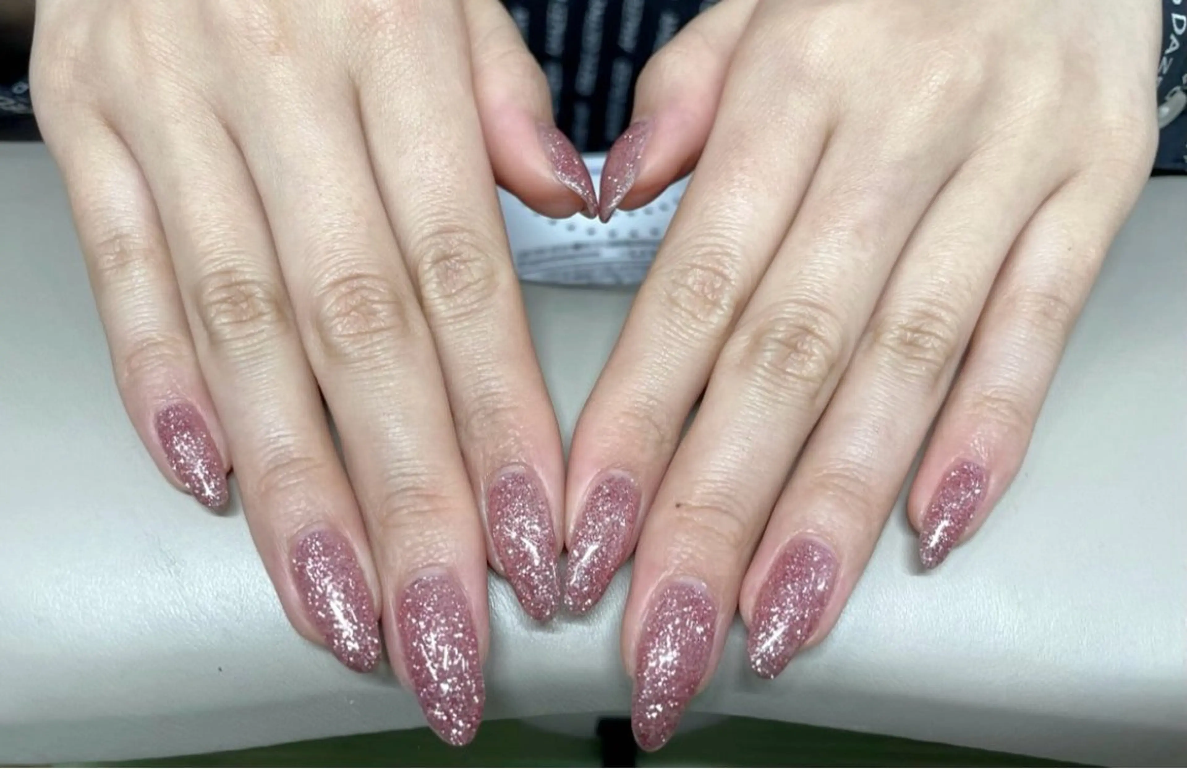 ネイル 🎀mahiro🎀 ワンホンネイル❤️のネイルデザイン