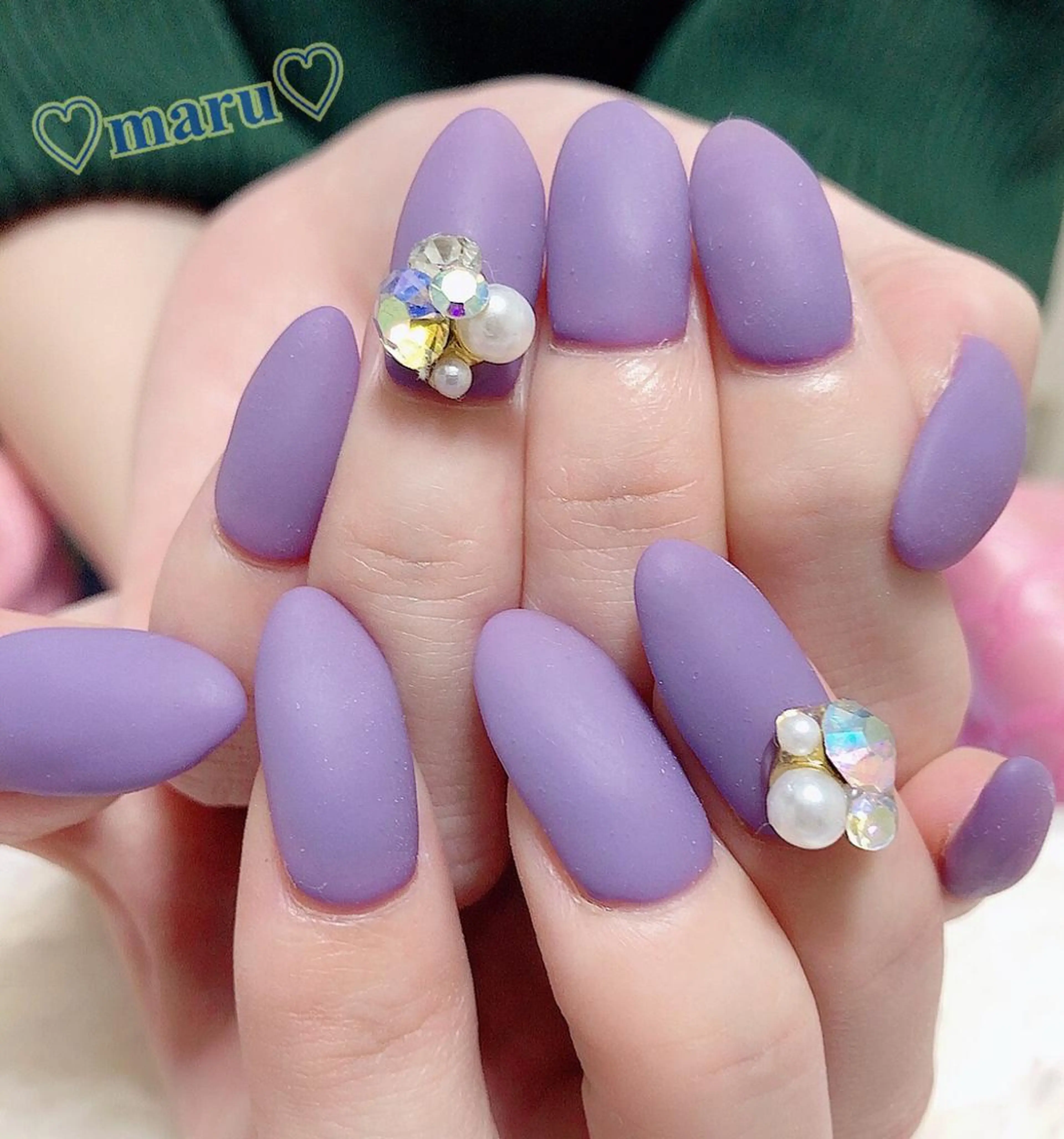 ネイル ハンドネイル フットネイル まるみ ♡のネイルデザイン