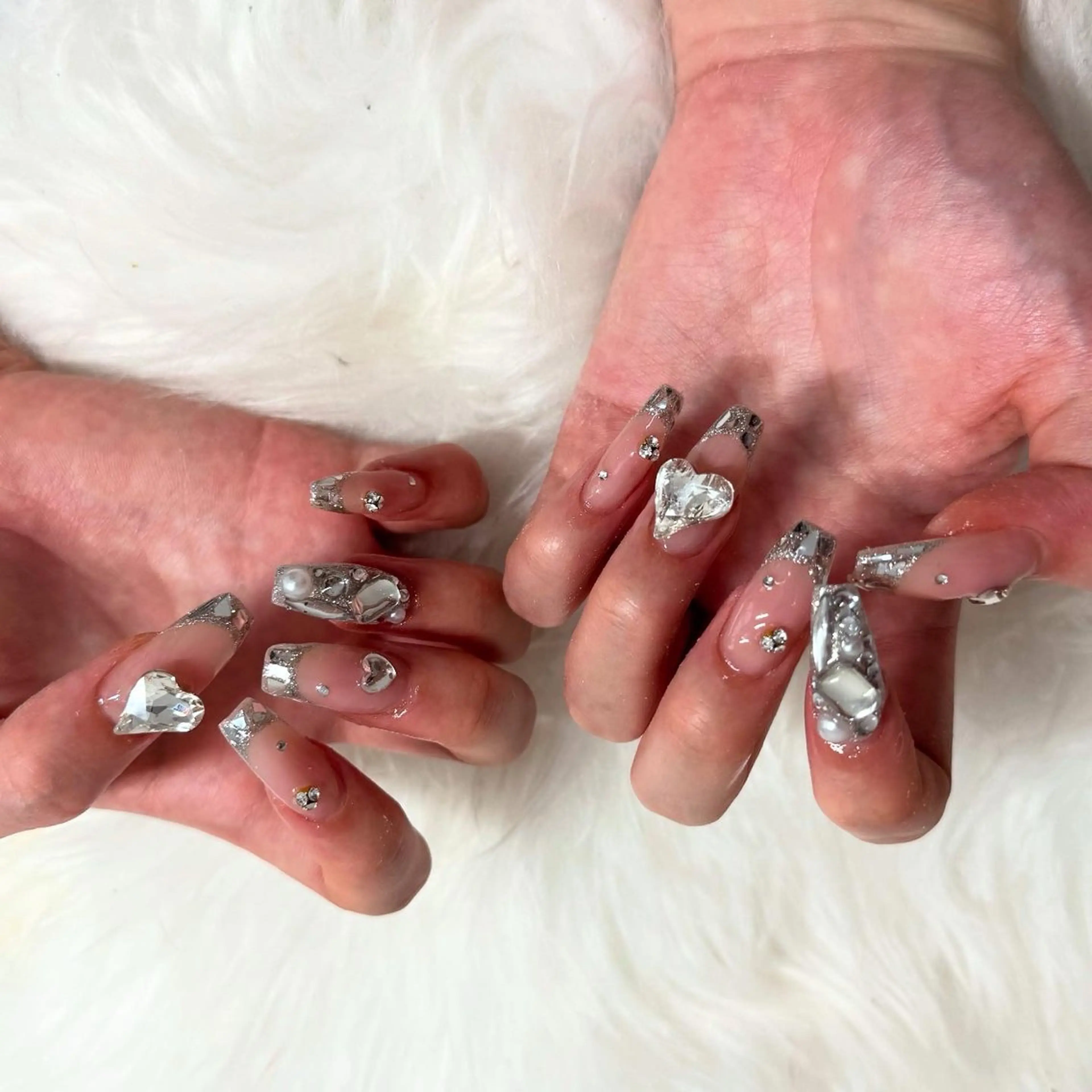 ロング ハンドネイル mao .のネイルデザイン