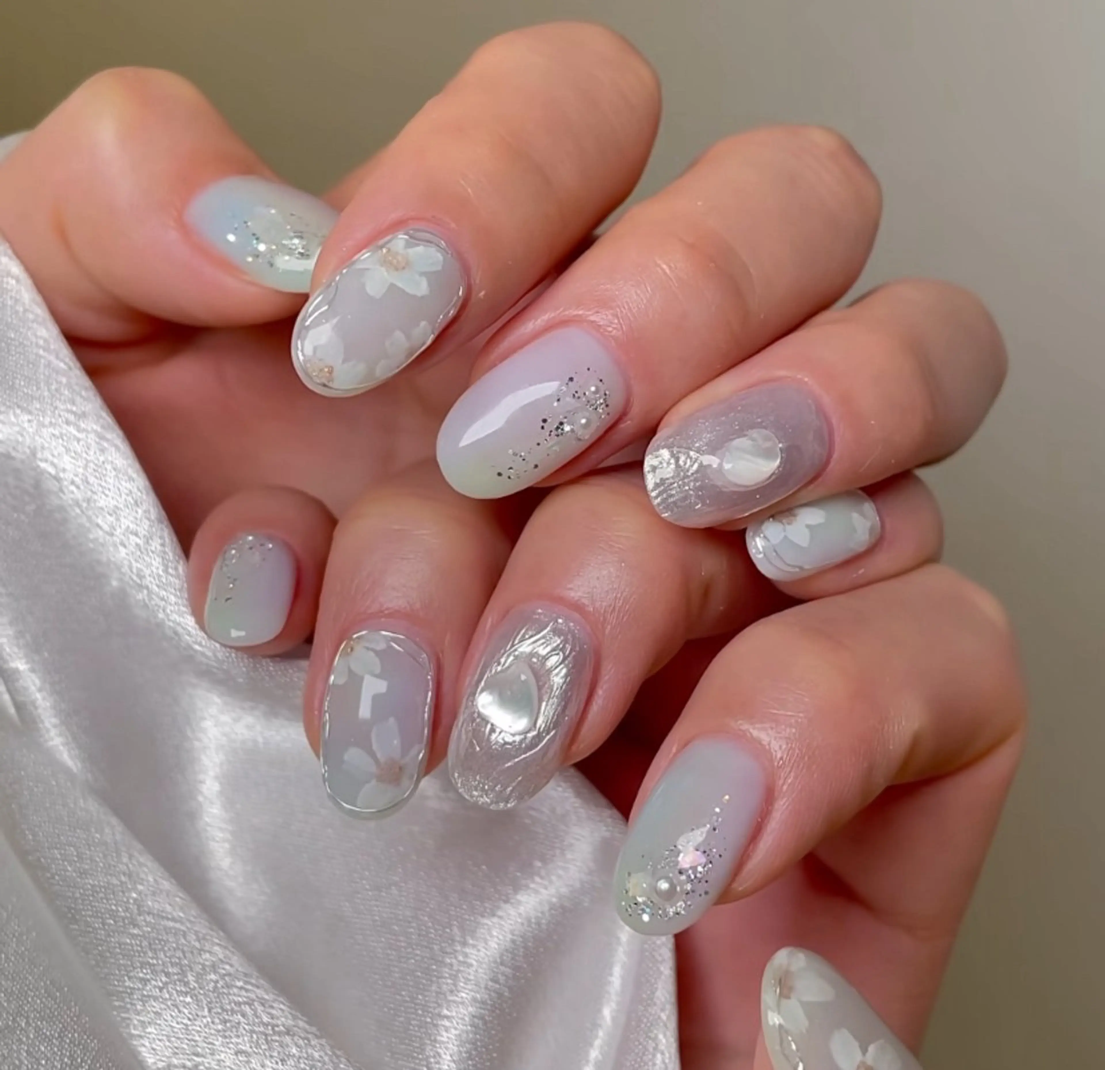 ネイル 韓国ネイル ニュアンスネイル オフィスネイル シンプルネイル 夏ネイル ハンドネイル パンチャパンチャ ネイルサロンのネイルデザイン