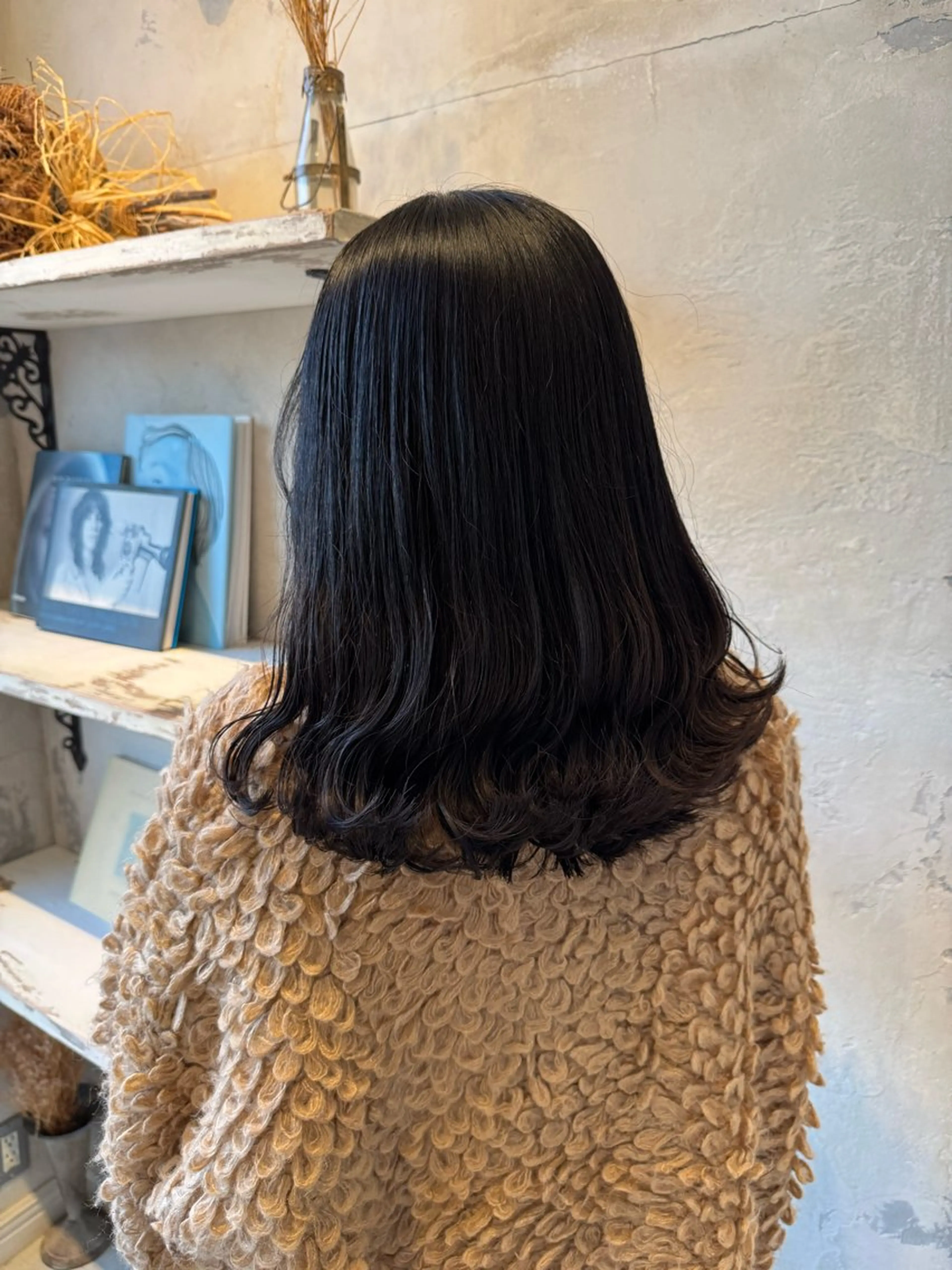 ミディアム 笹原 叶のヘアスタイル