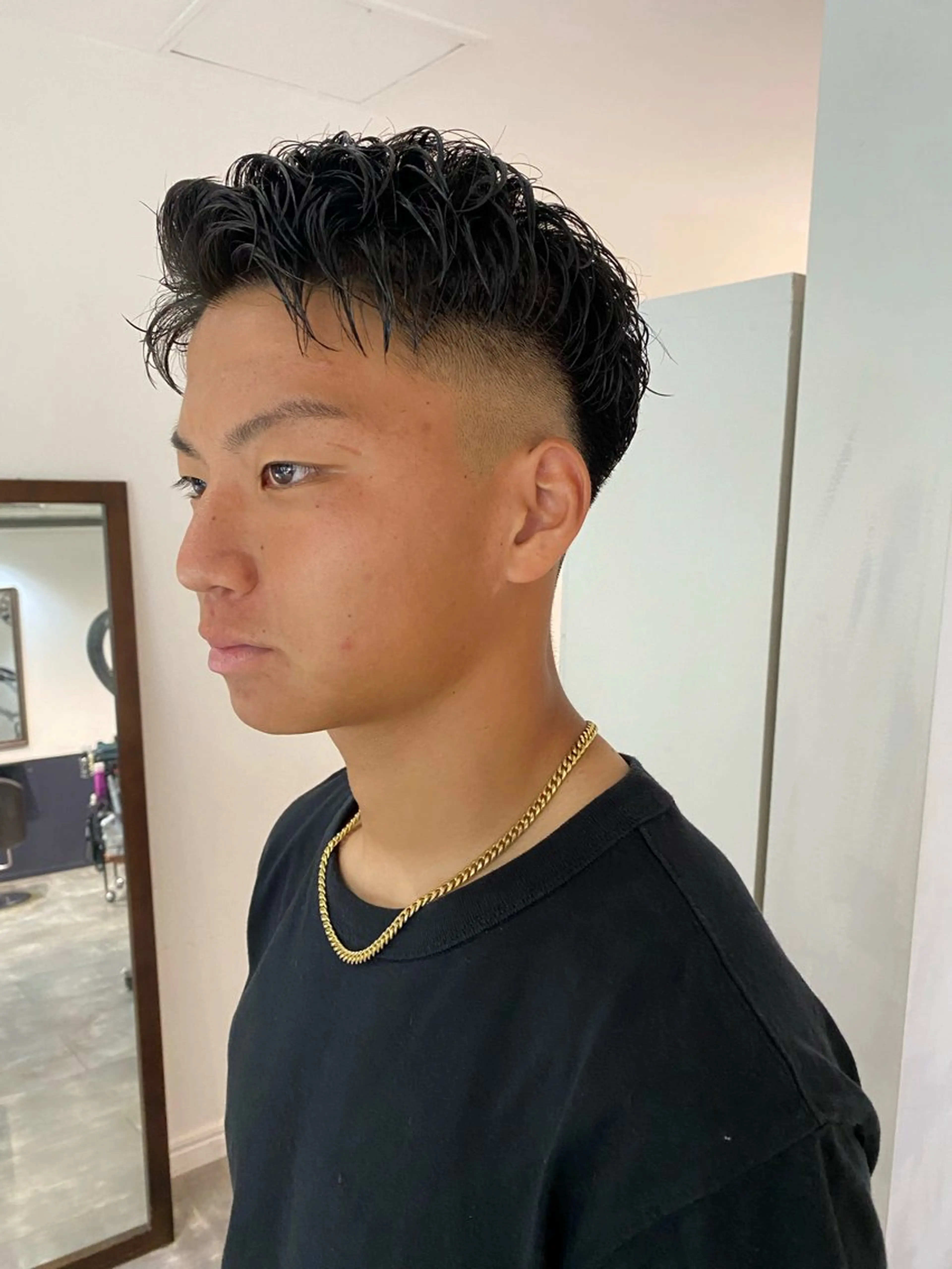 【0.1mmまでこだわる刈り上げ】バーバーカット¥5000の写真