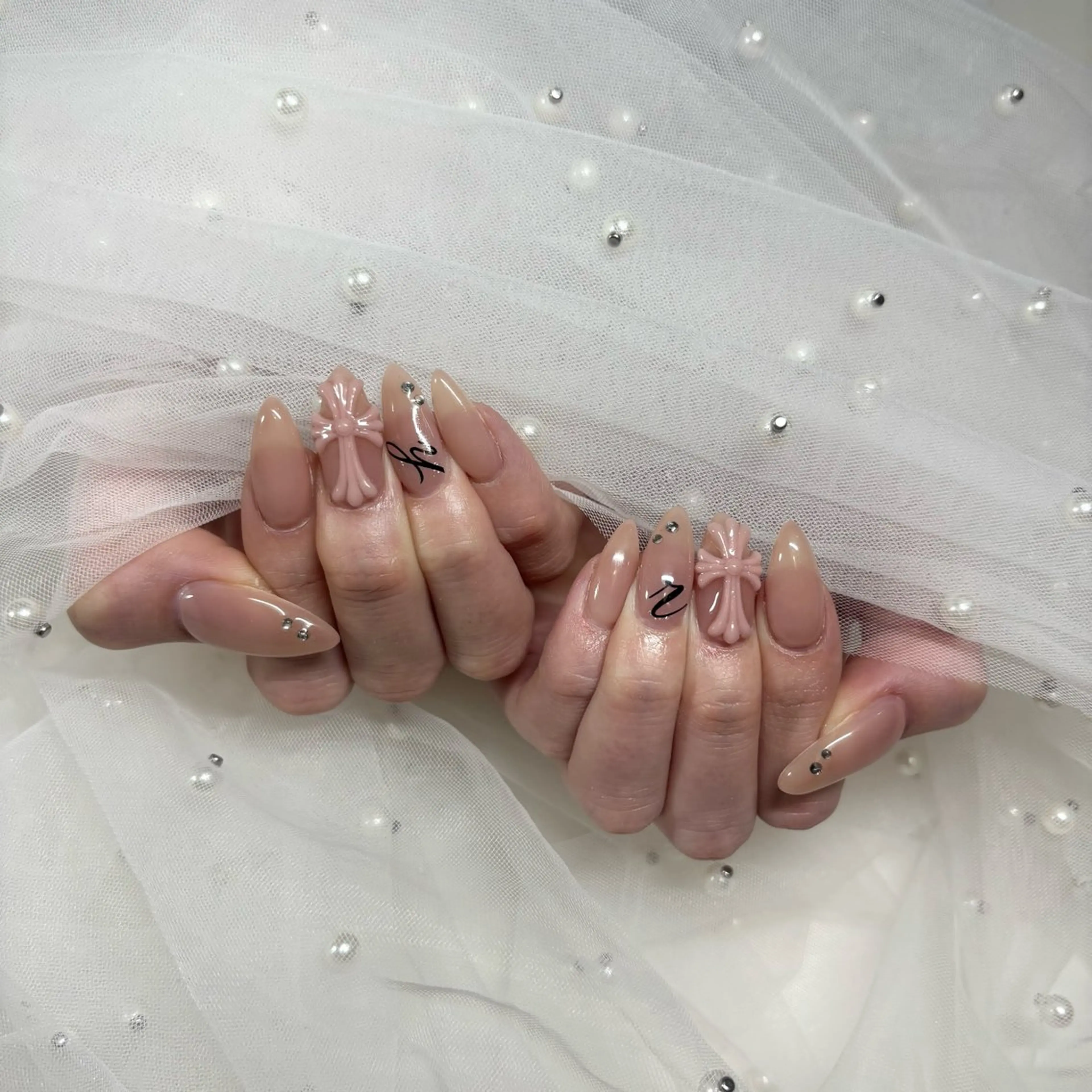 ネイル ハンドネイル ୨୧ mio୨୧のネイルデザイン