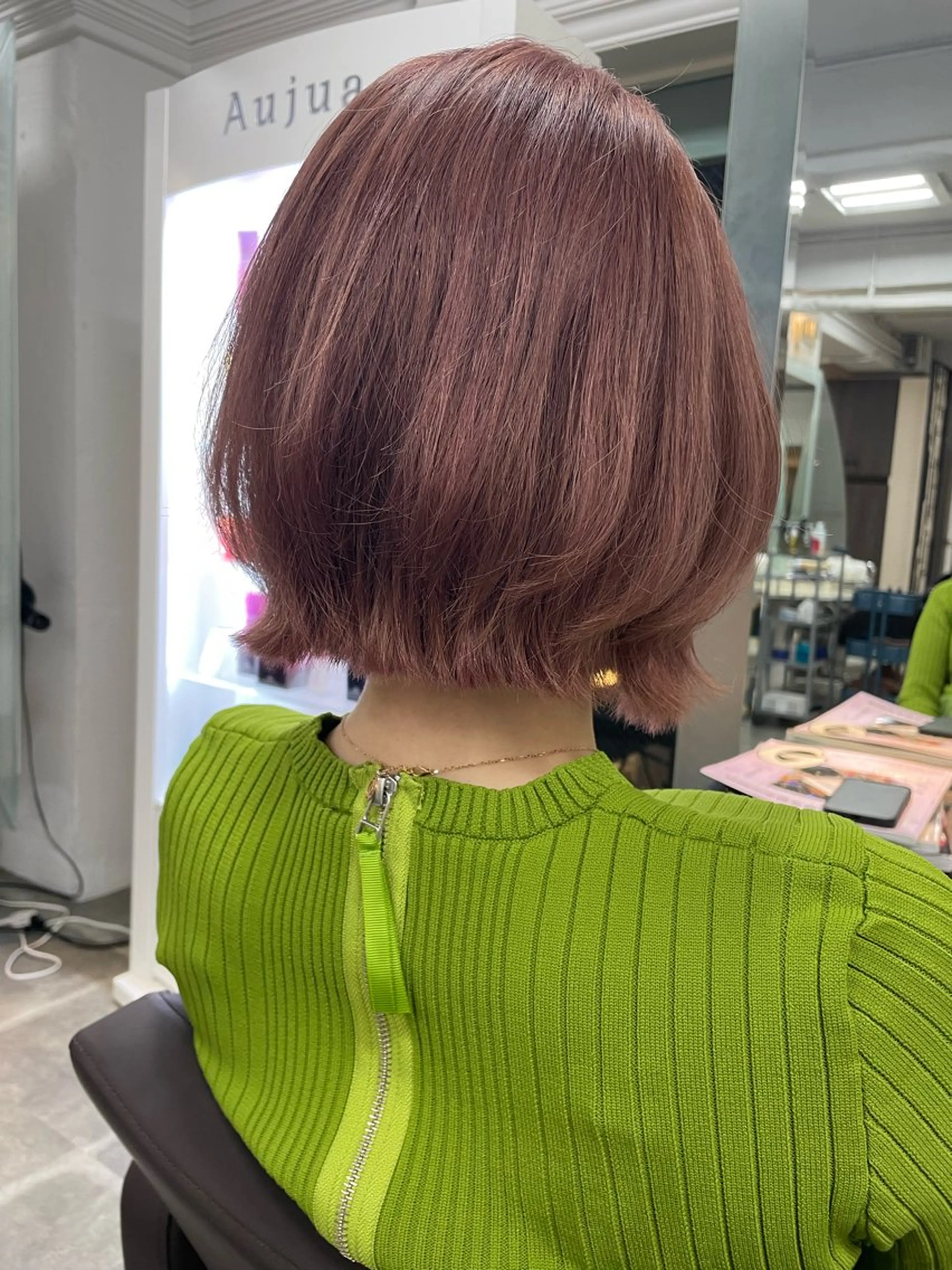 ショート カット ヘアカラー トリートメント 平 ちひろのヘアスタイル