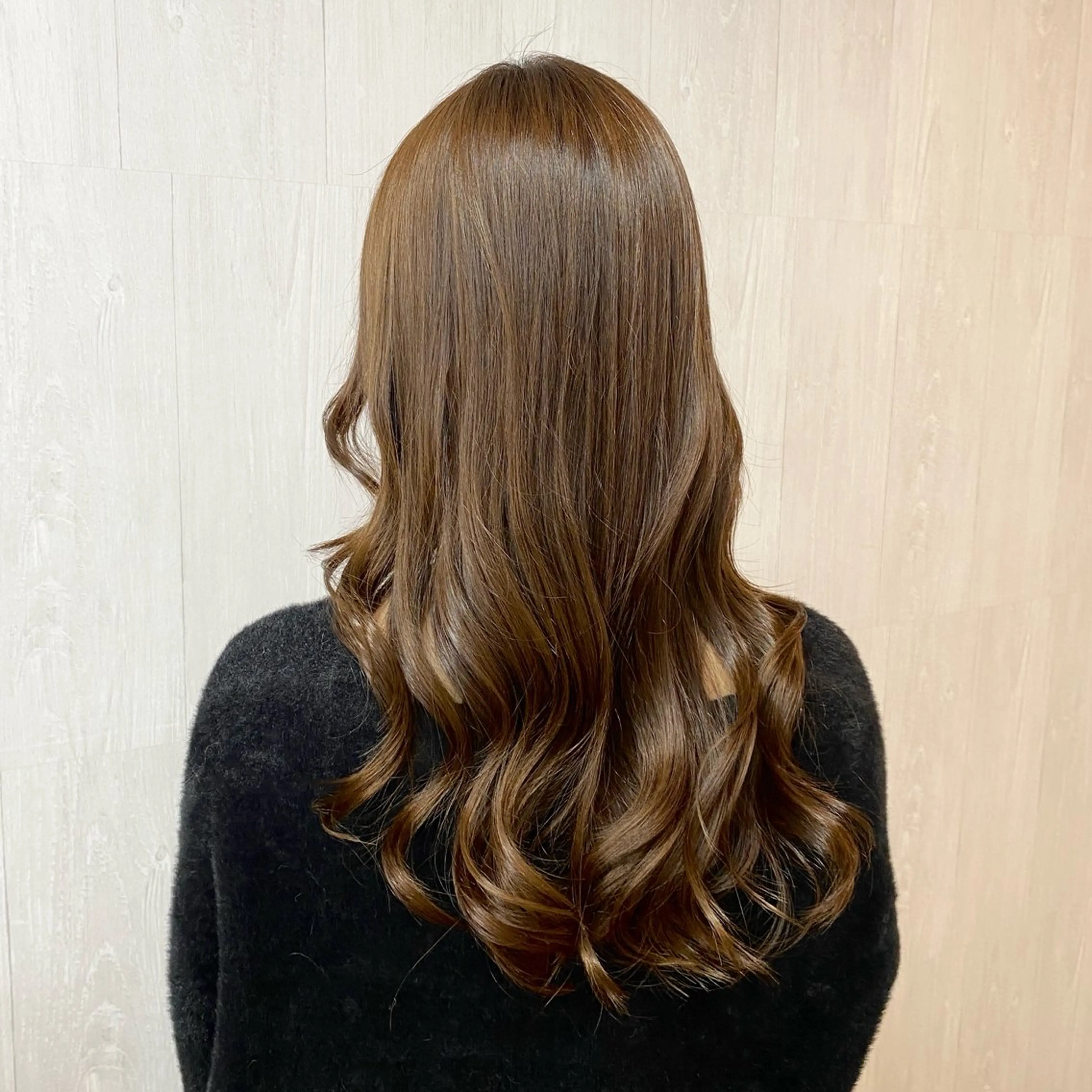 ロング カラー ベージュカラー カット ヘアカラー トリートメント GLOSS♡ ヤマガミコウジのヘアスタイル