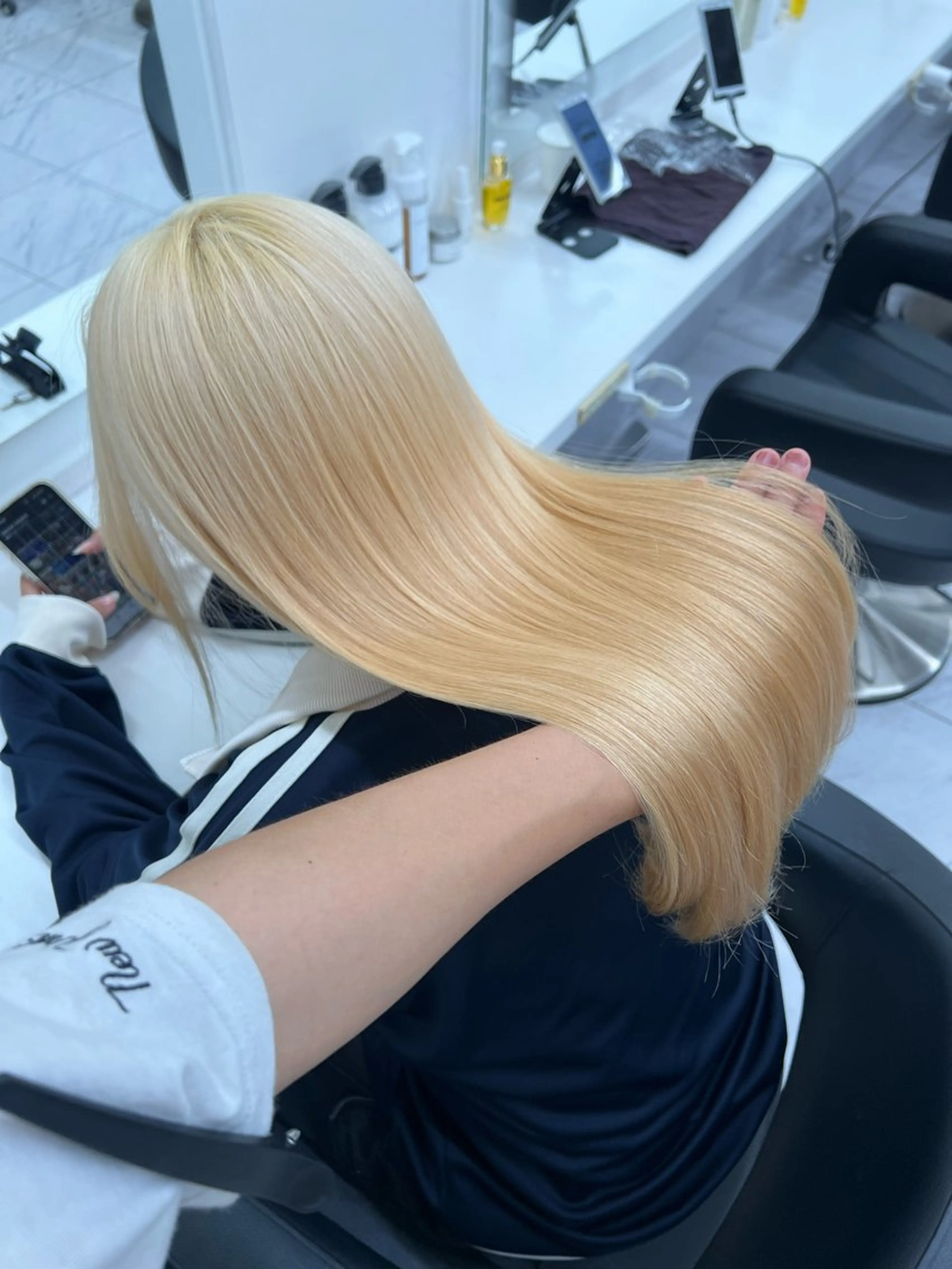 ロング カラー ヘアカラー 韓国レイヤーカット /REIのヘアスタイル