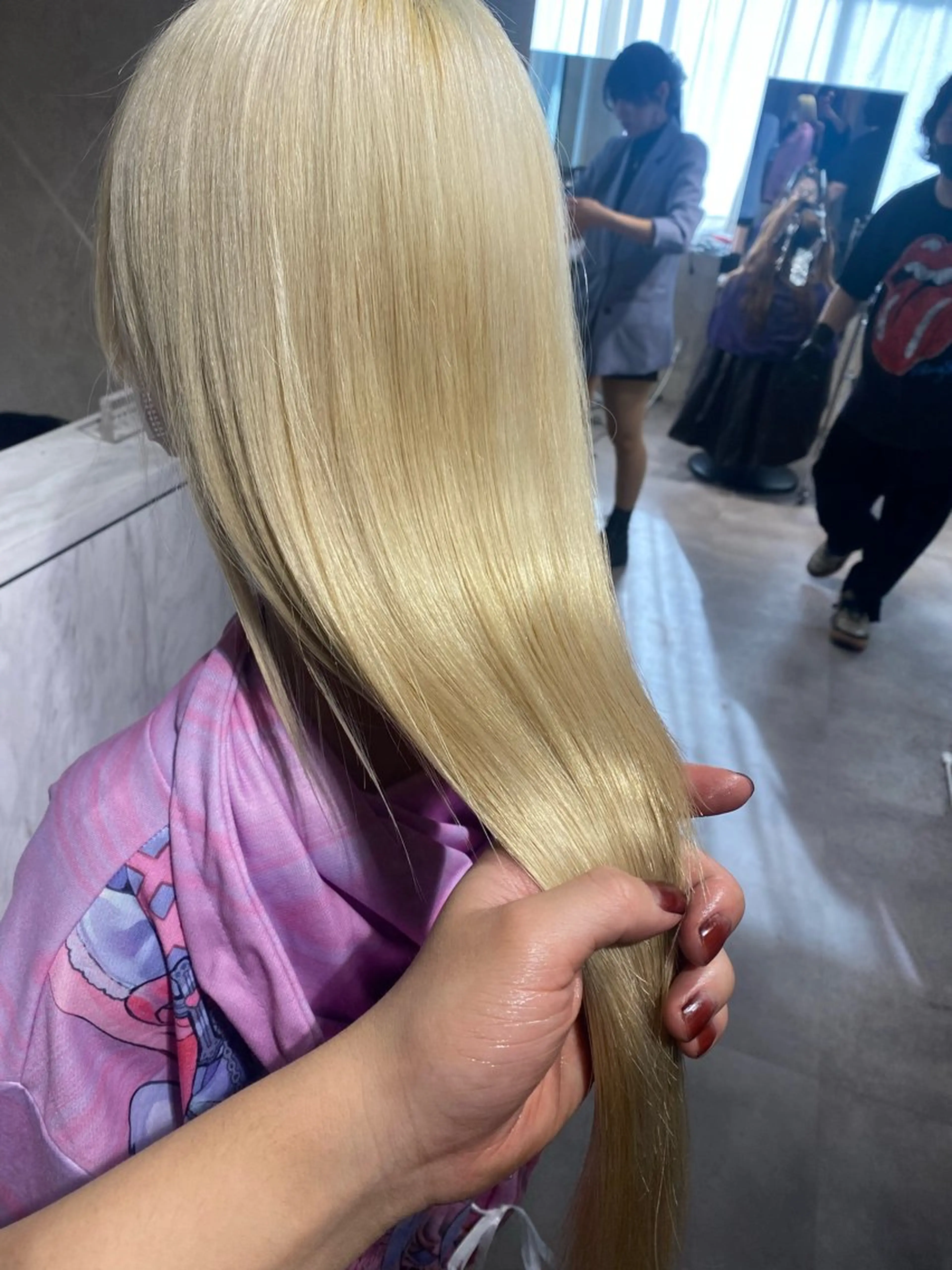 カラー ブロンド ホワイトブロンド ヘアカラー ヘアセット Seleneコウキ ブリーチ/ハイトーンのヘアスタイル