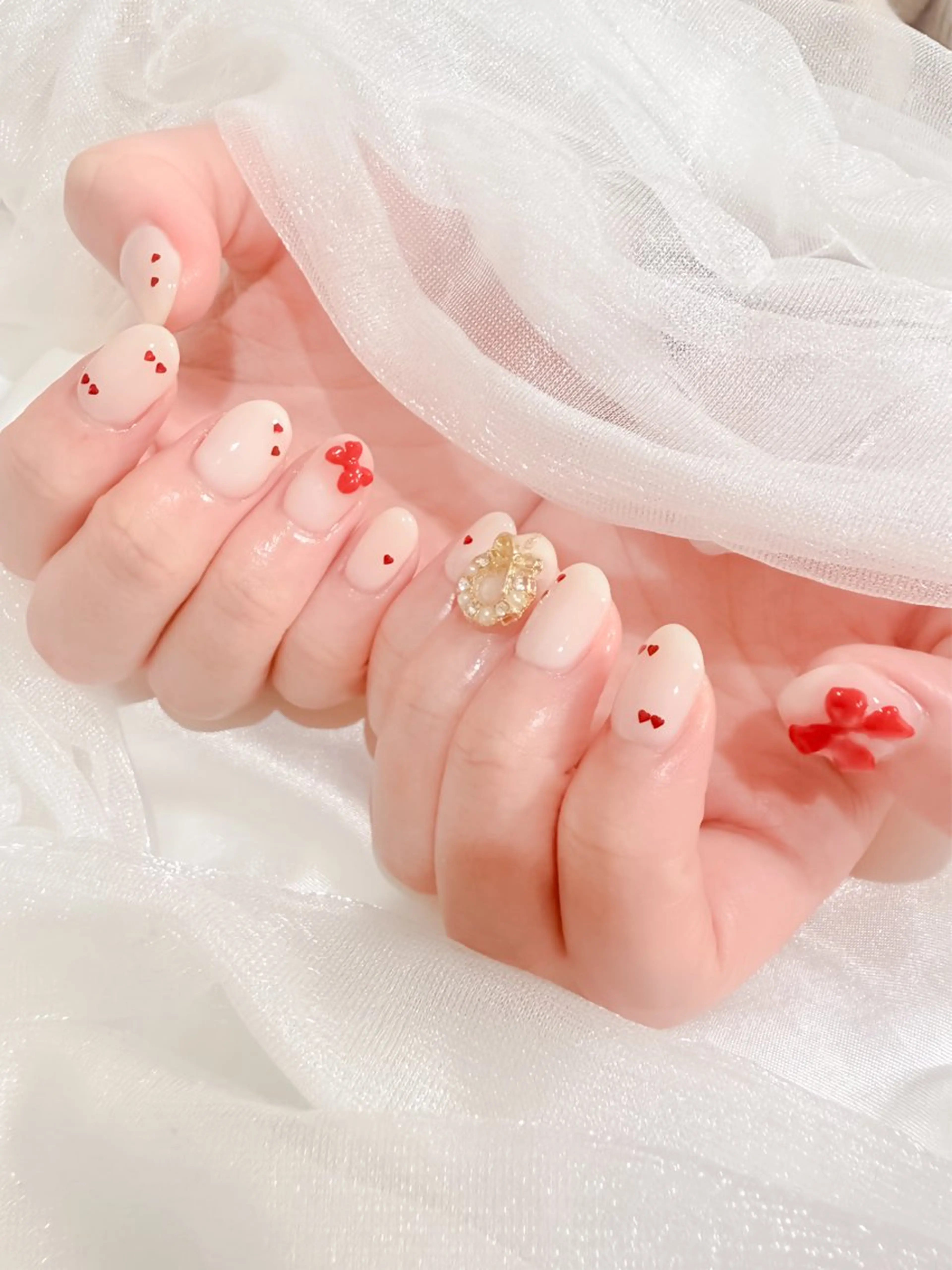 ネイル ハンドネイル Lutena🎶 伊藤のネイルデザイン