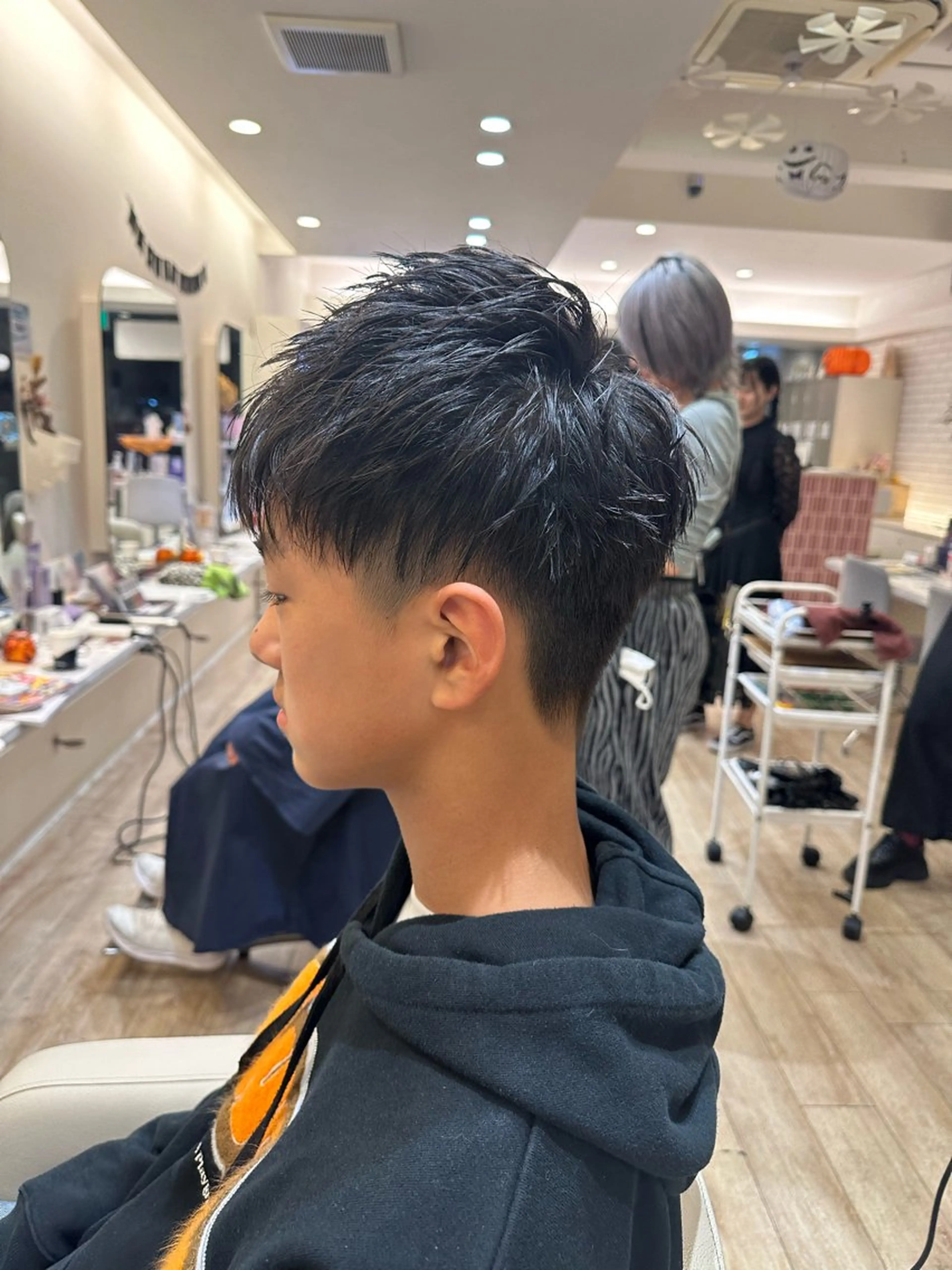 ショート メンズ 島 響希のヘアスタイル