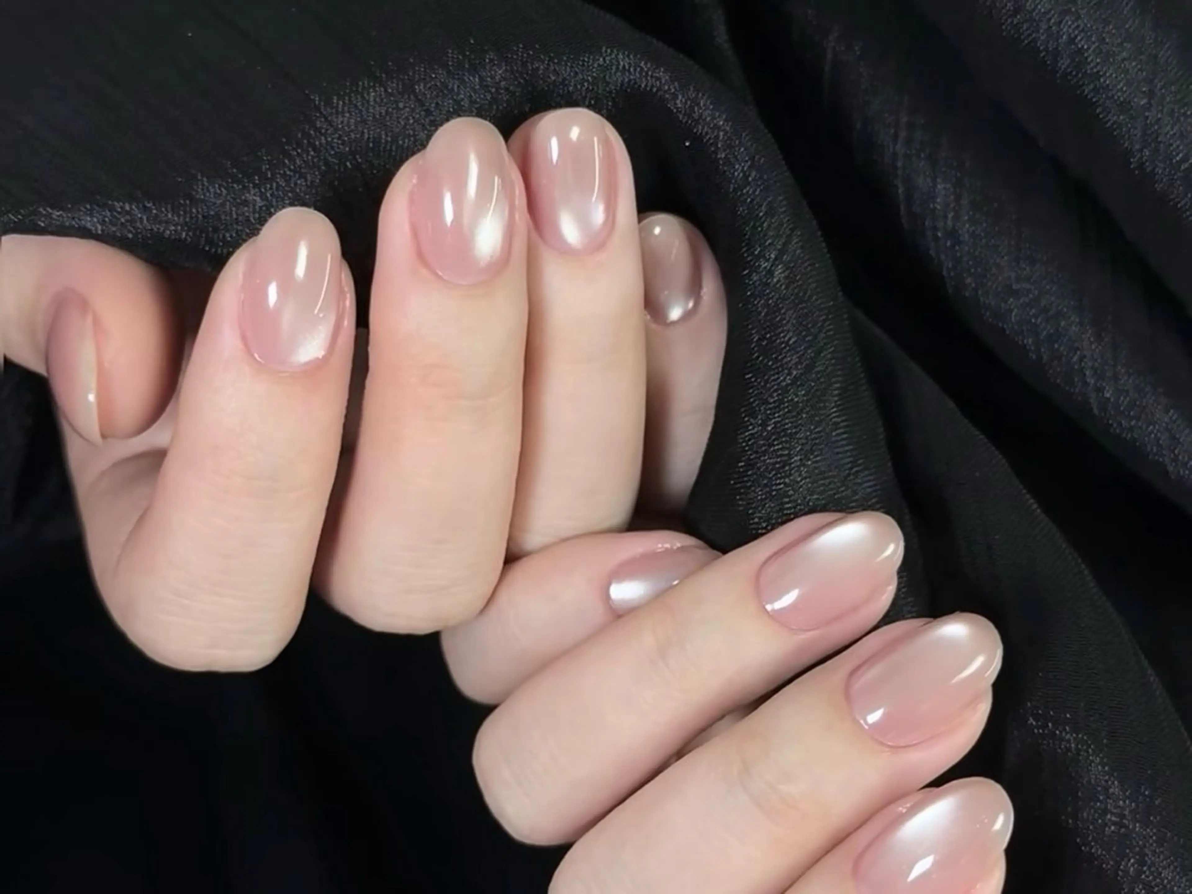 ミディアム ハンドネイル Chic Muse nail salonのネイルデザイン
