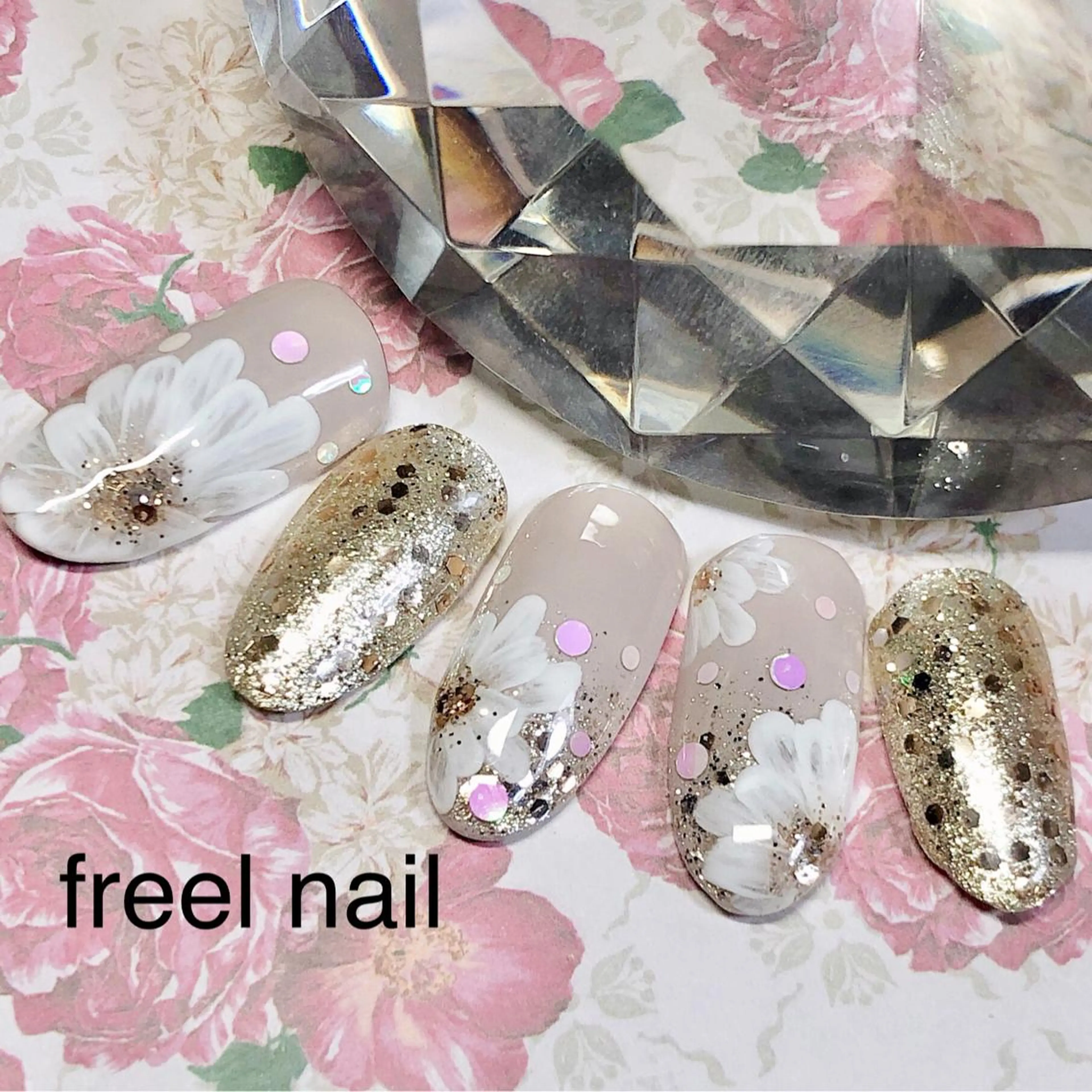 ネイル freel Beautyのネイルデザイン
