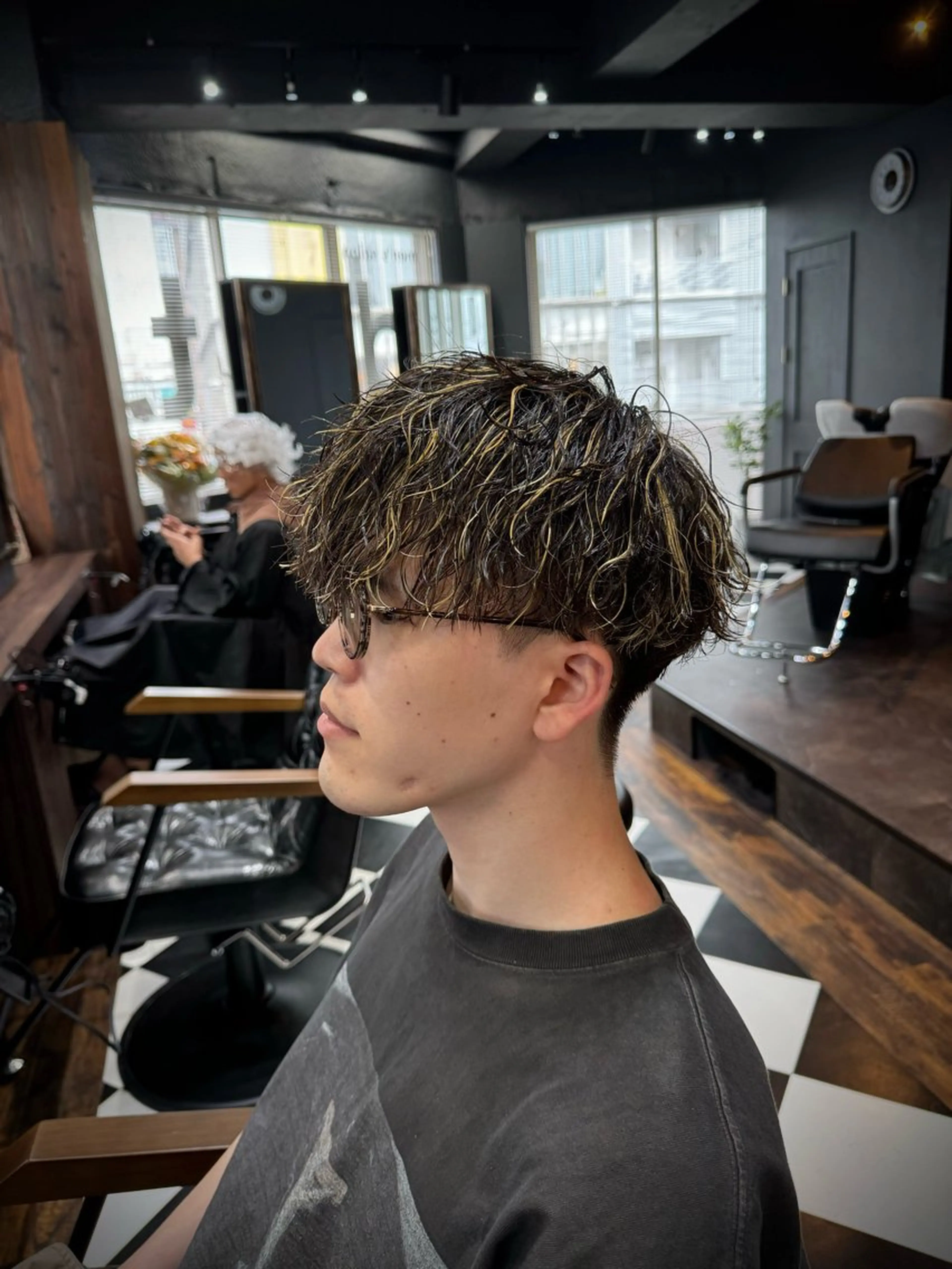 【メンズ限定】1日1人限定 カット＋パーマ＋ハイライトの写真