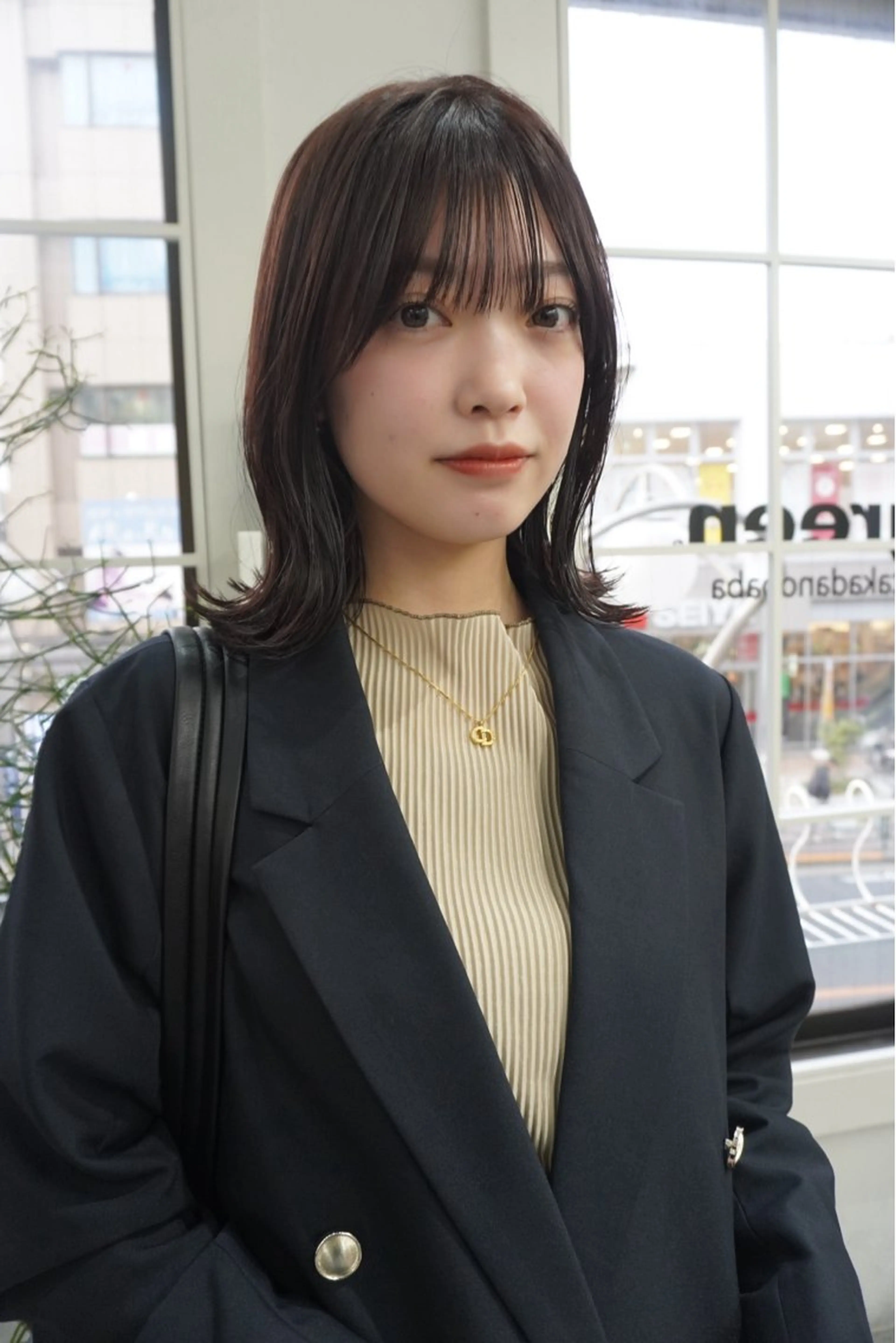 ミディアム カラー ベージュカラー ラベンダーカラー ラベンダーベージュ レイヤーカット レイヤー／似合わせ TAKUYAのヘアスタイル