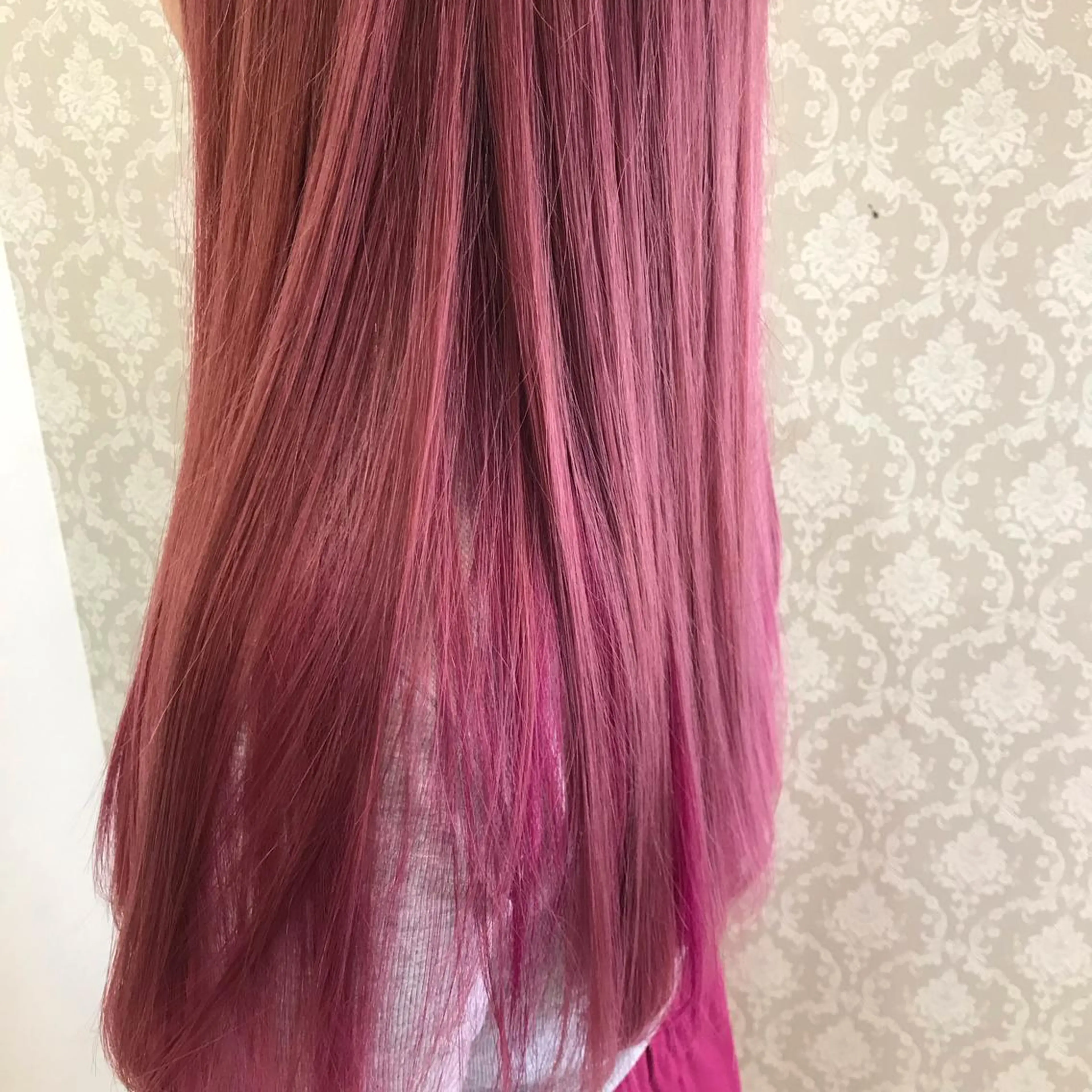 カラー ブリーチ ケアブリーチ ピンクカラー ササキ トモシのヘアスタイル