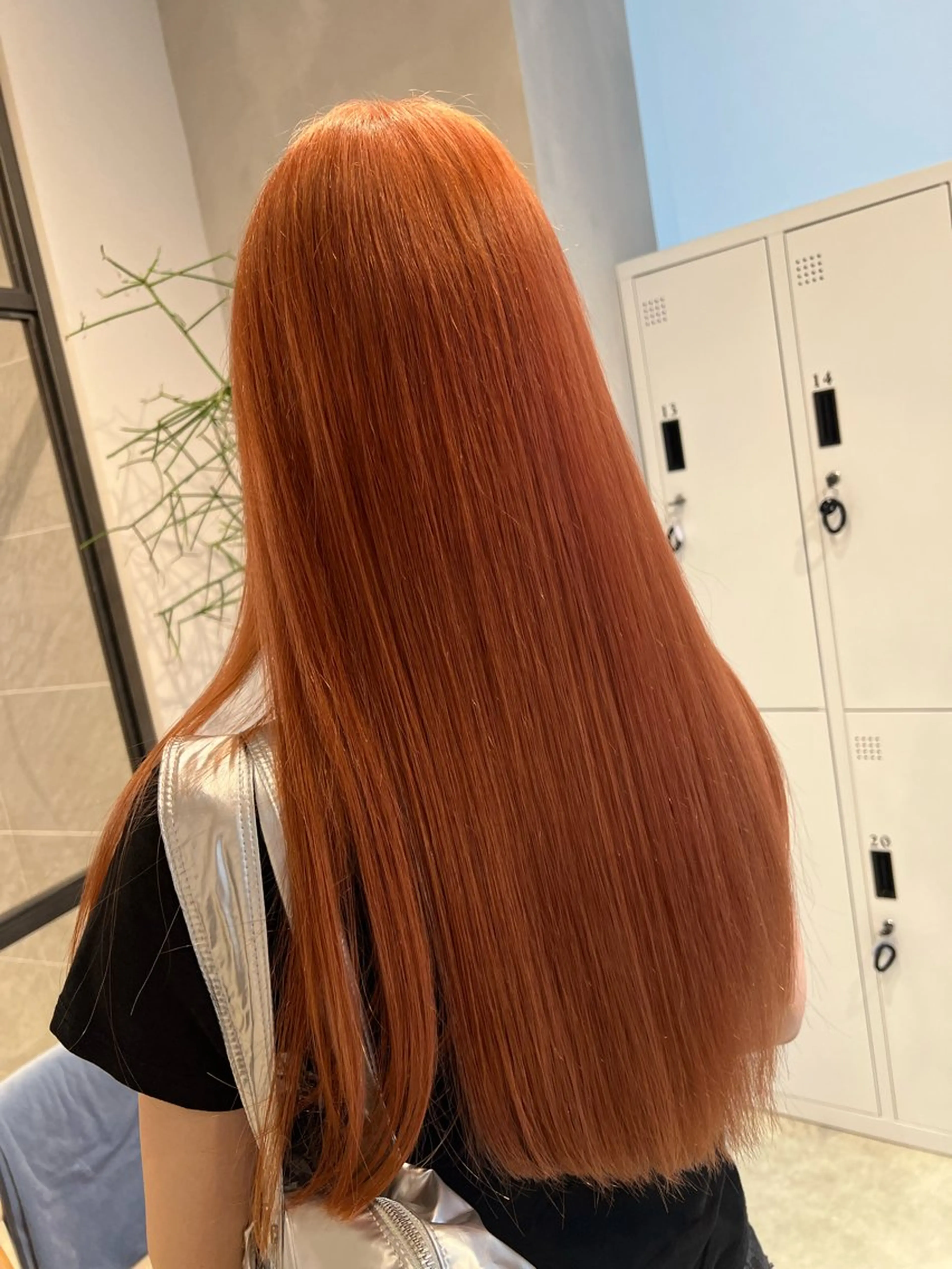 セミロング ヘアカラー トリートメント 渋谷ハイトーン/ デザインカラー阿部のヘアスタイル