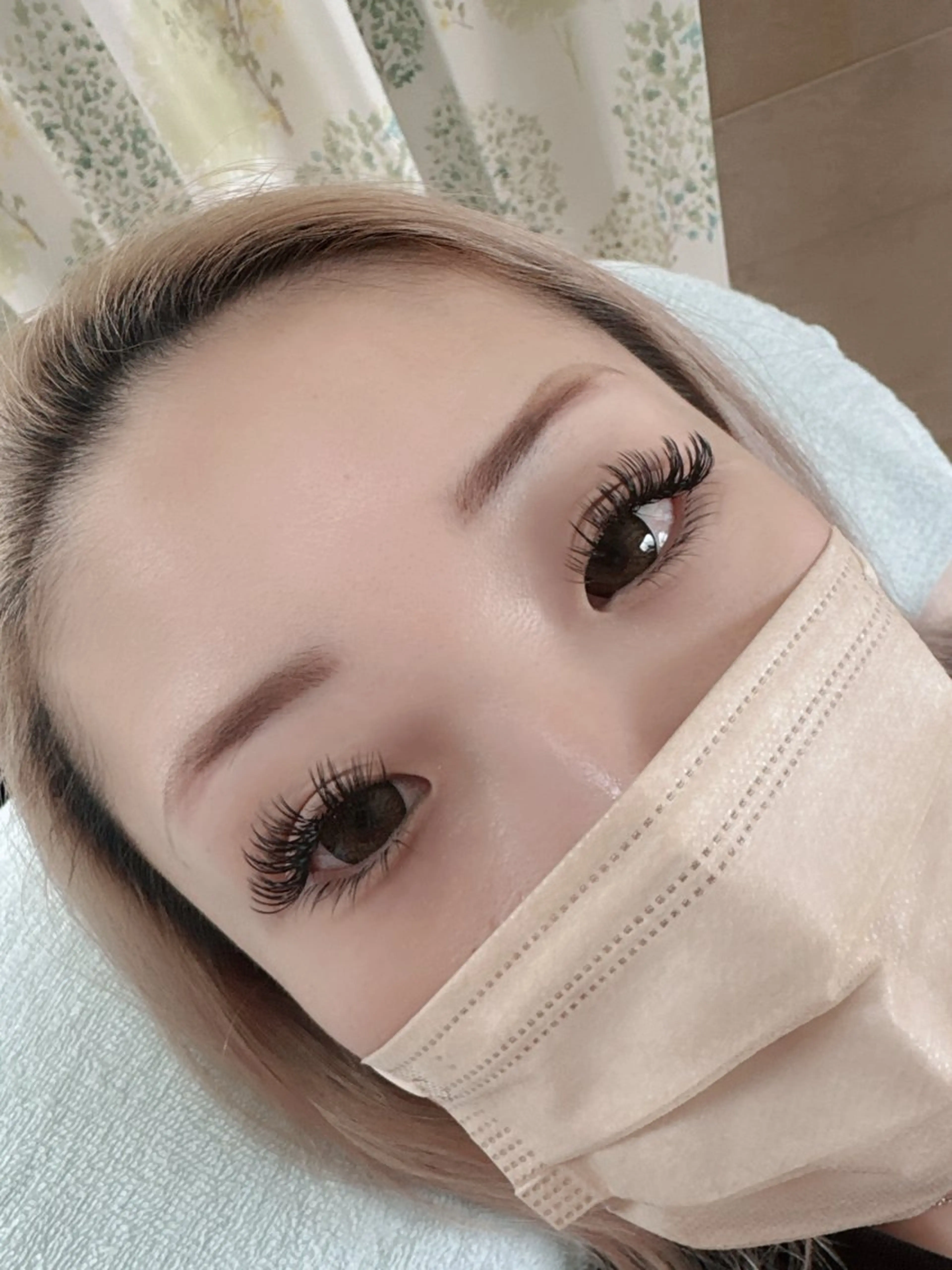 マツエク・マツパ ボリュームラッシュ 伊藤名紬 マツエク専門のマツエク・マツパデザイン