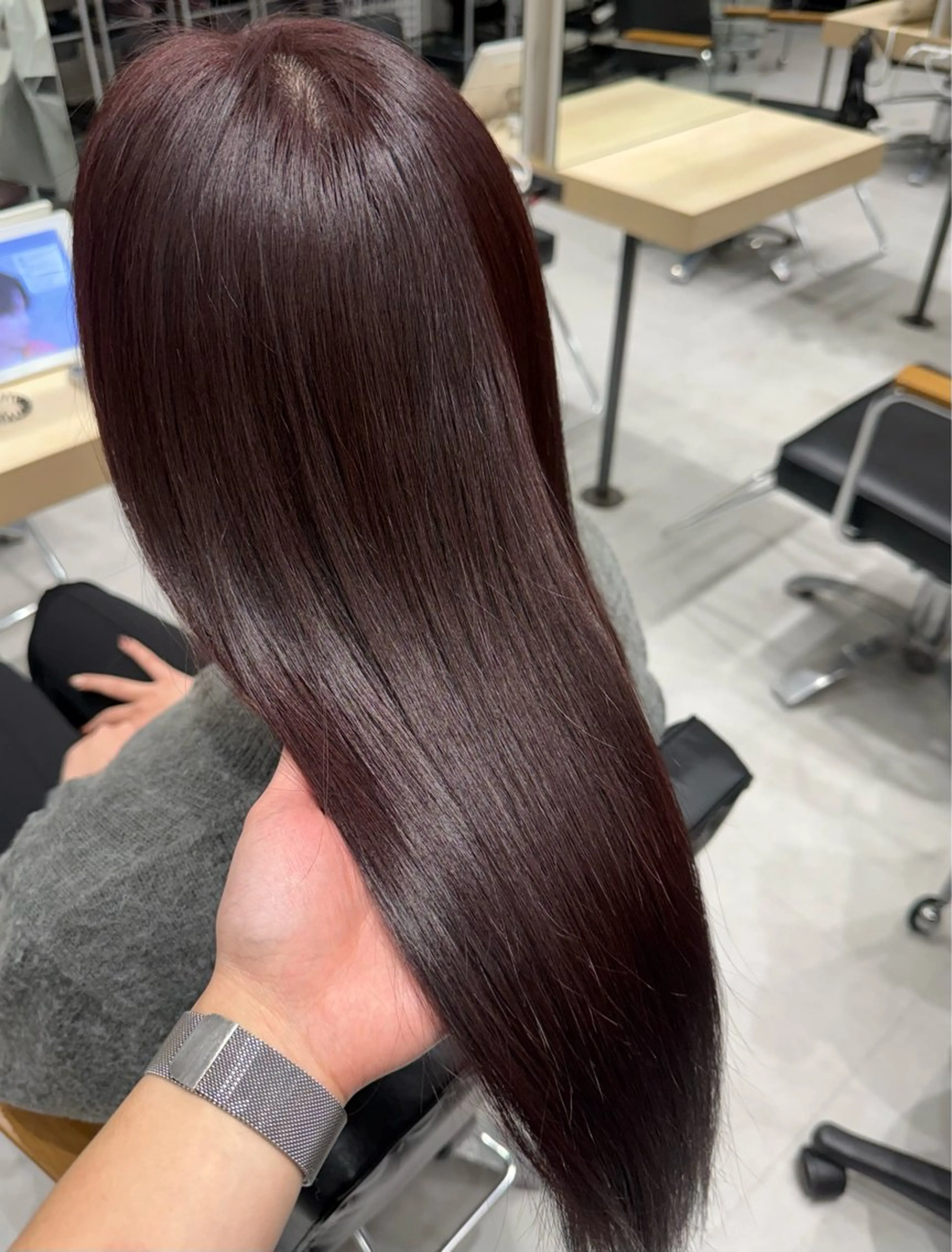 カラー ヘアカラー SOYON 栄店所属・信山 怜生のヘアスタイル