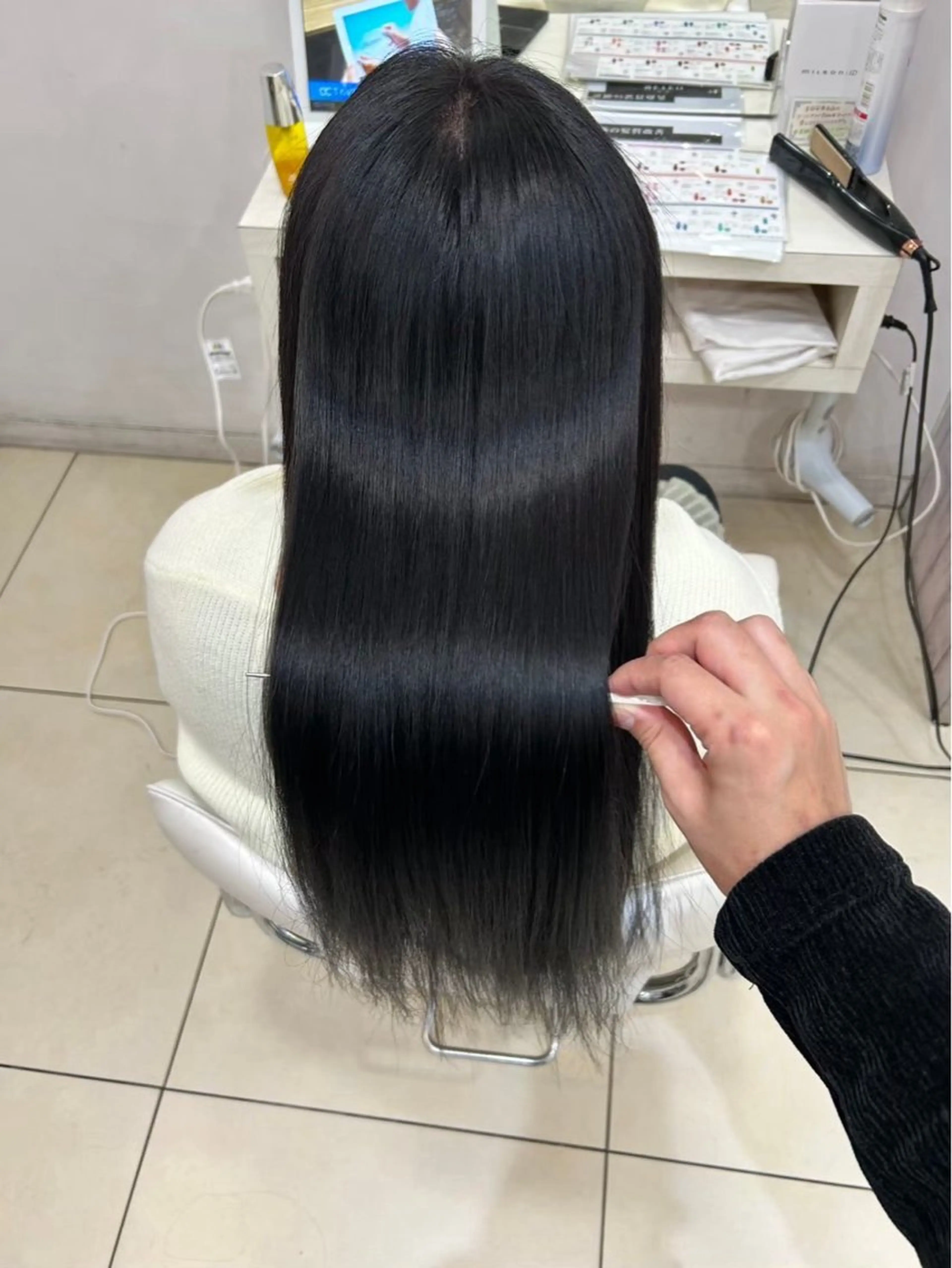 ロング カット 縮毛矯正 🎀ゆい🎀 髪質改善🎀のヘアスタイル