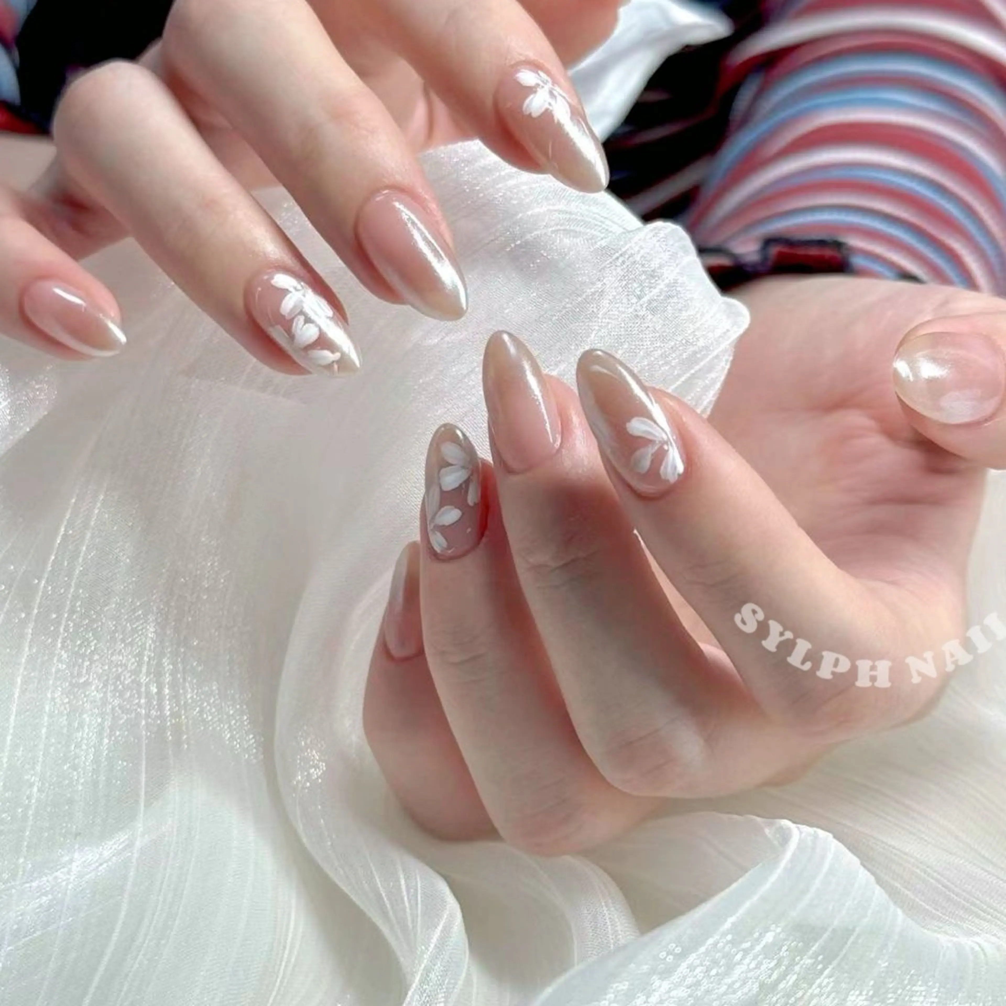 ネイル ハンドネイル Trend Nail シルフのネイルデザイン