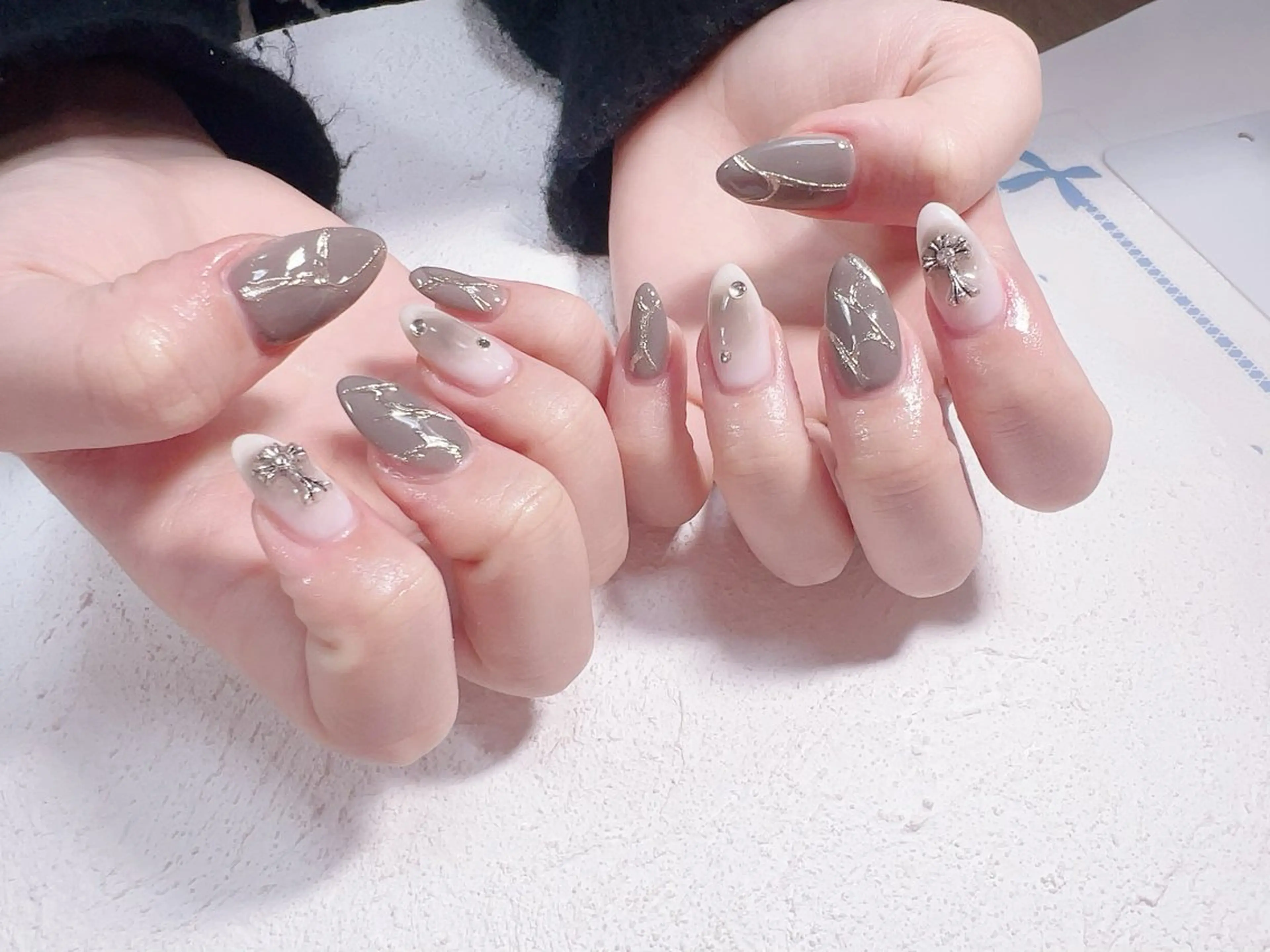 ネイル 持ち込み Regaro i.sのネイルデザイン