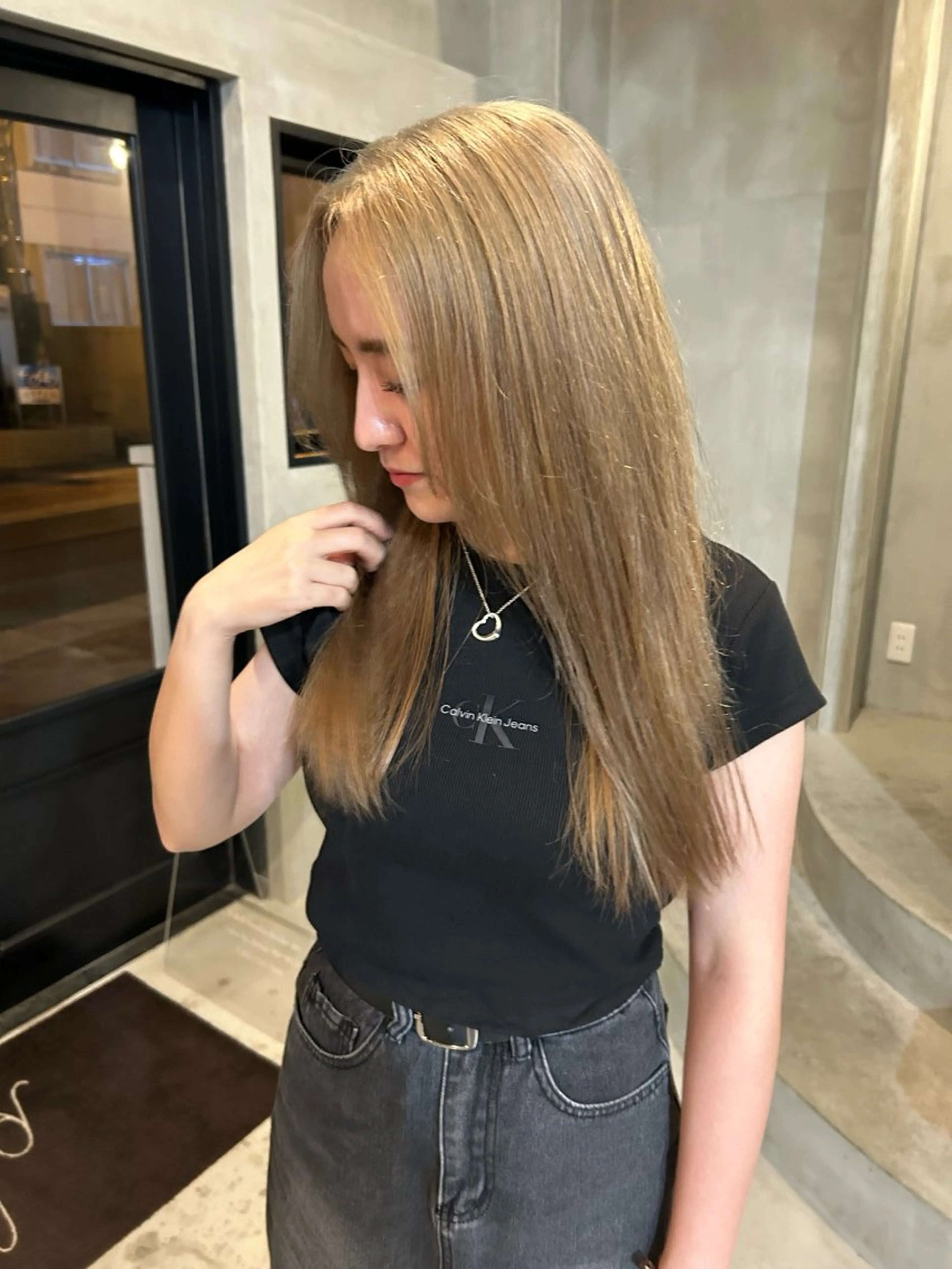 カラー Piu-所属・古澤 芽依のヘアスタイル