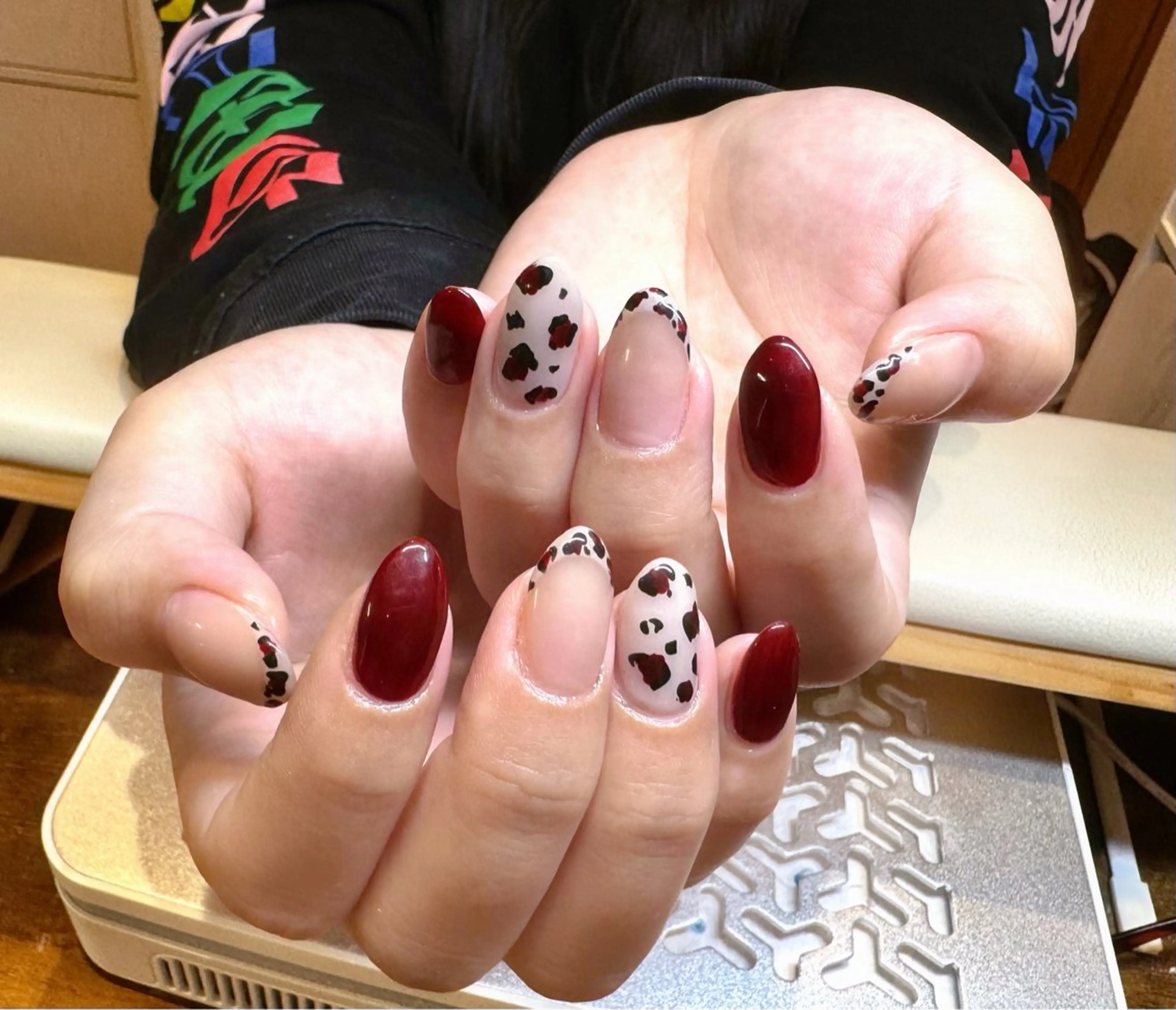 ネイル ニュアンスネイル シンプルネイル 冬ネイル ハンドネイル RinRin　nail所属・孔 ジンシェンのネイルデザイン