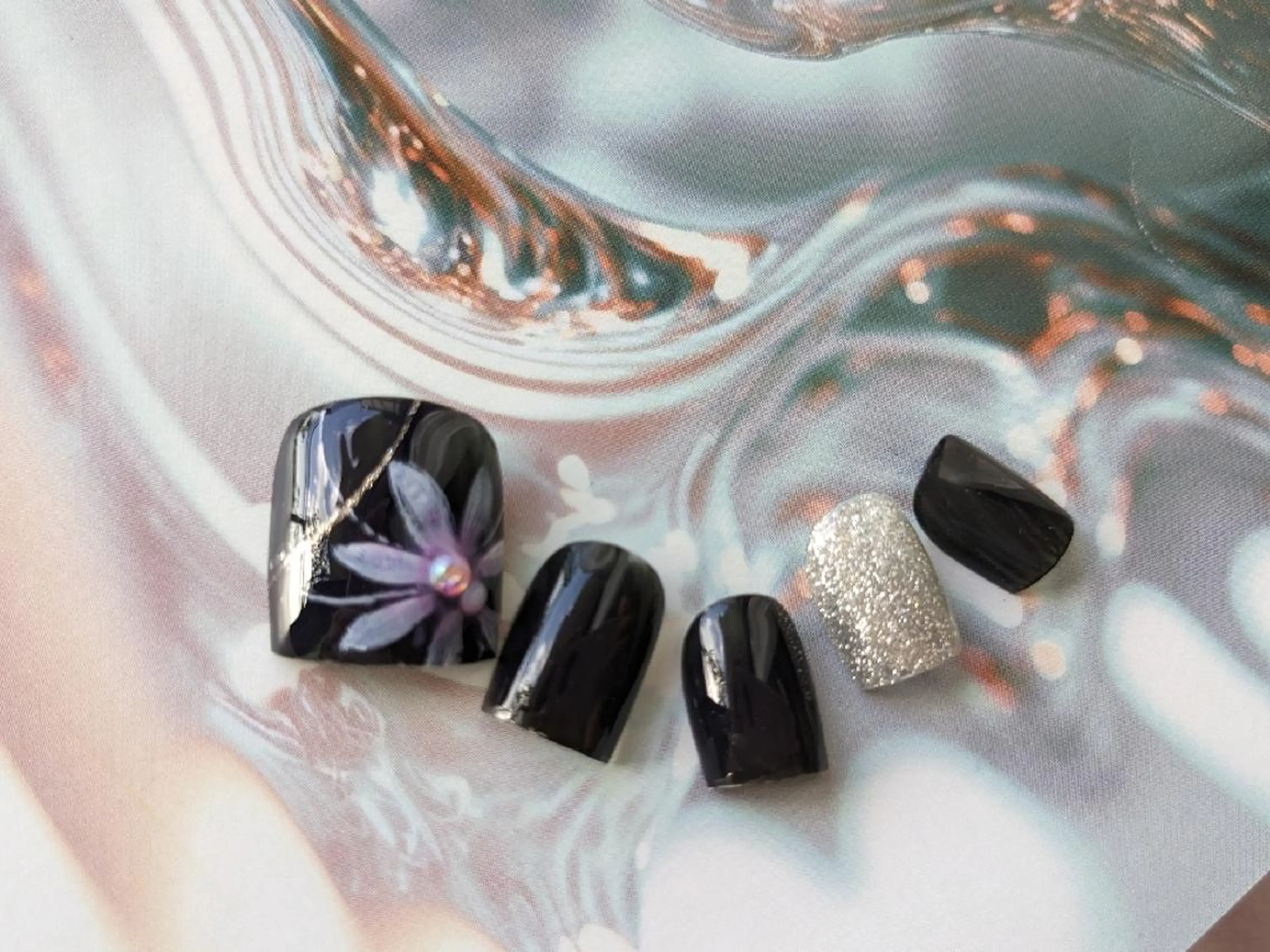 ネイル momohana  のネイルデザイン