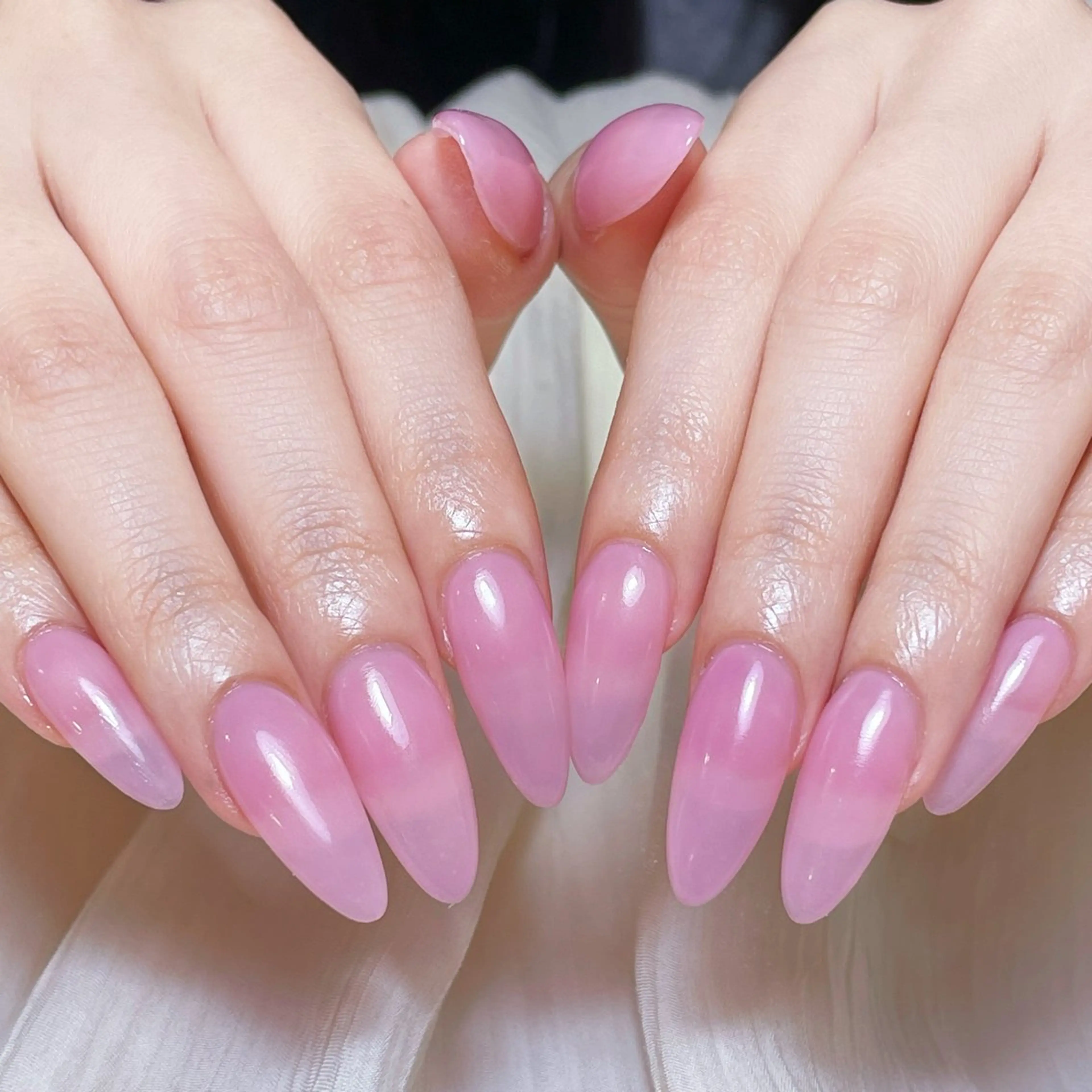 ネイル アートネイル オーロラネイル ガーリー キラキラネイル 韓国ネイル ハンドネイル yu ri 🌹のネイルデザイン