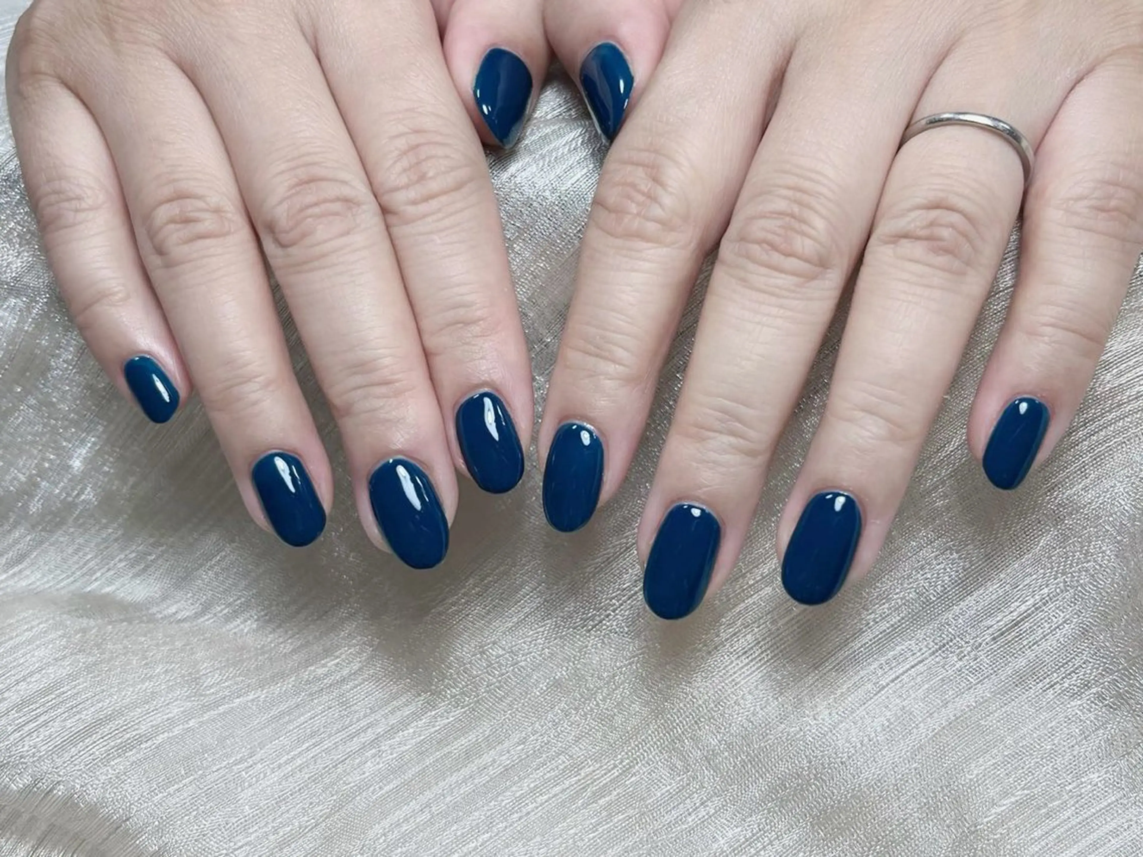 ネイル ワンカラーネイル ハンドネイル ハンドケア るか 池袋のネイルデザイン