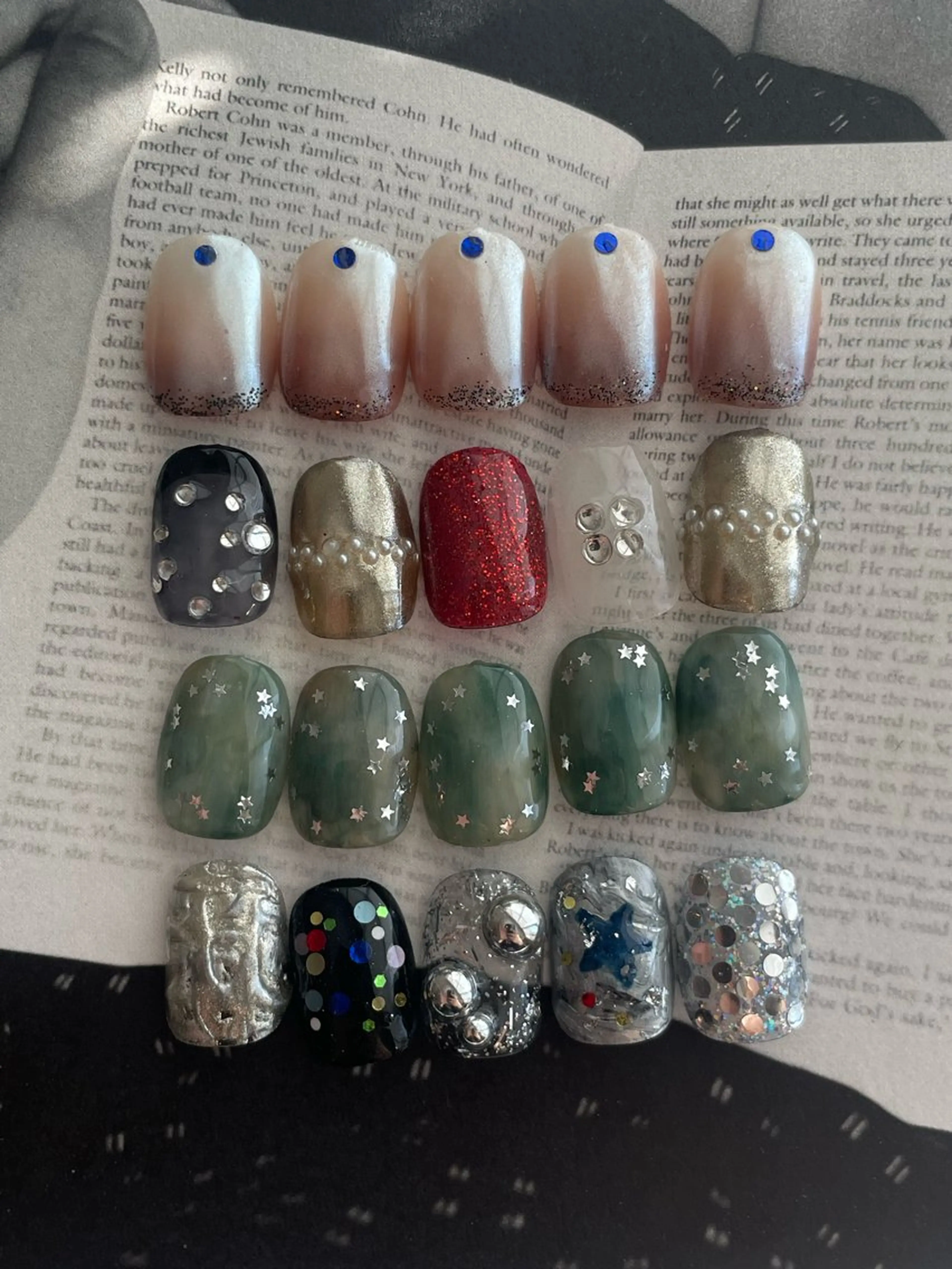 ネイル ハンドネイル shion .のネイルデザイン