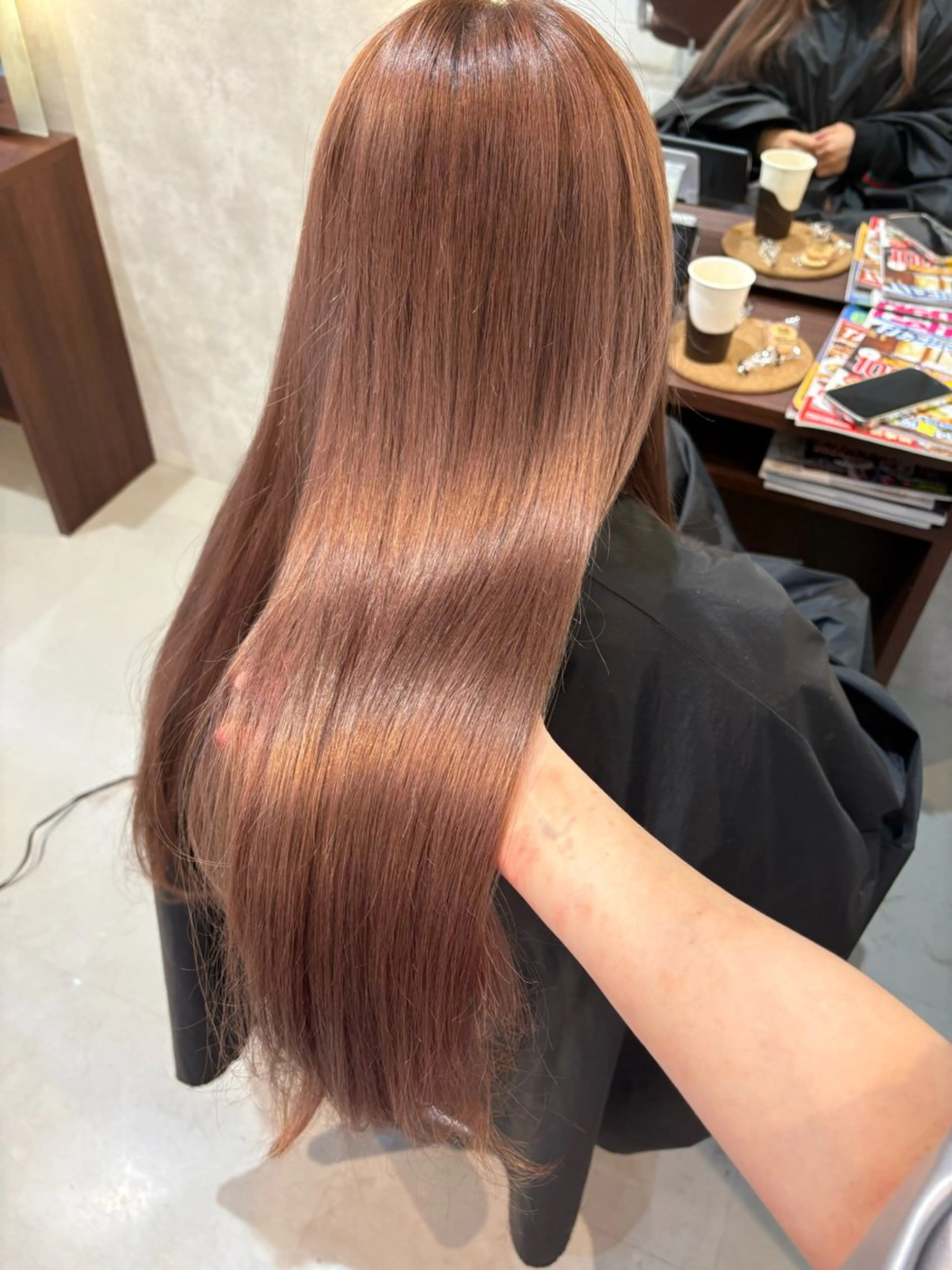 ロング ピンクブラウン ヘアカラー chic  有山 美瑠のヘアスタイル