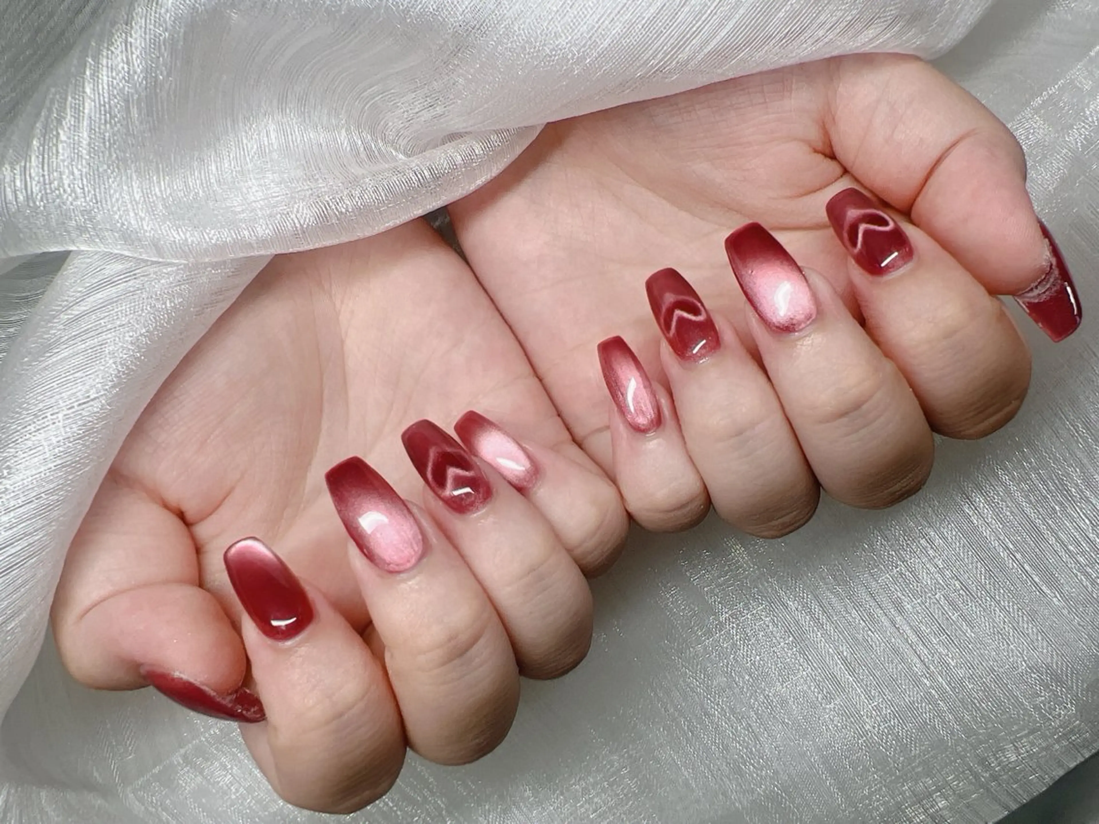 ネイル 長さ出し グラデーション キラキラネイル マグネットネイル ニュアンスネイル ハンドネイル Lee Nails チップ長さだし専門店のネイルデザイン