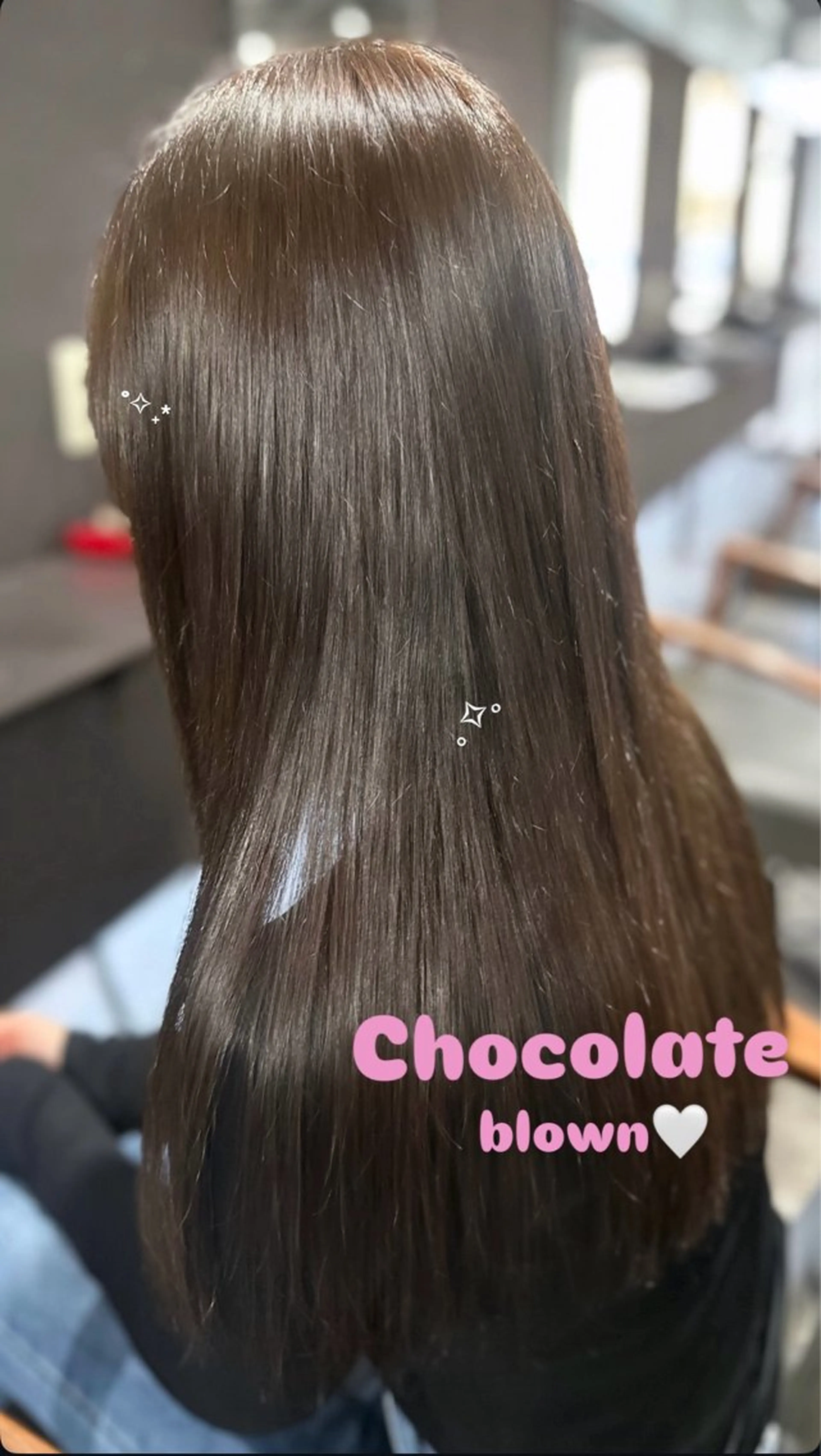 ロング ヘアカラー amy .のヘアスタイル