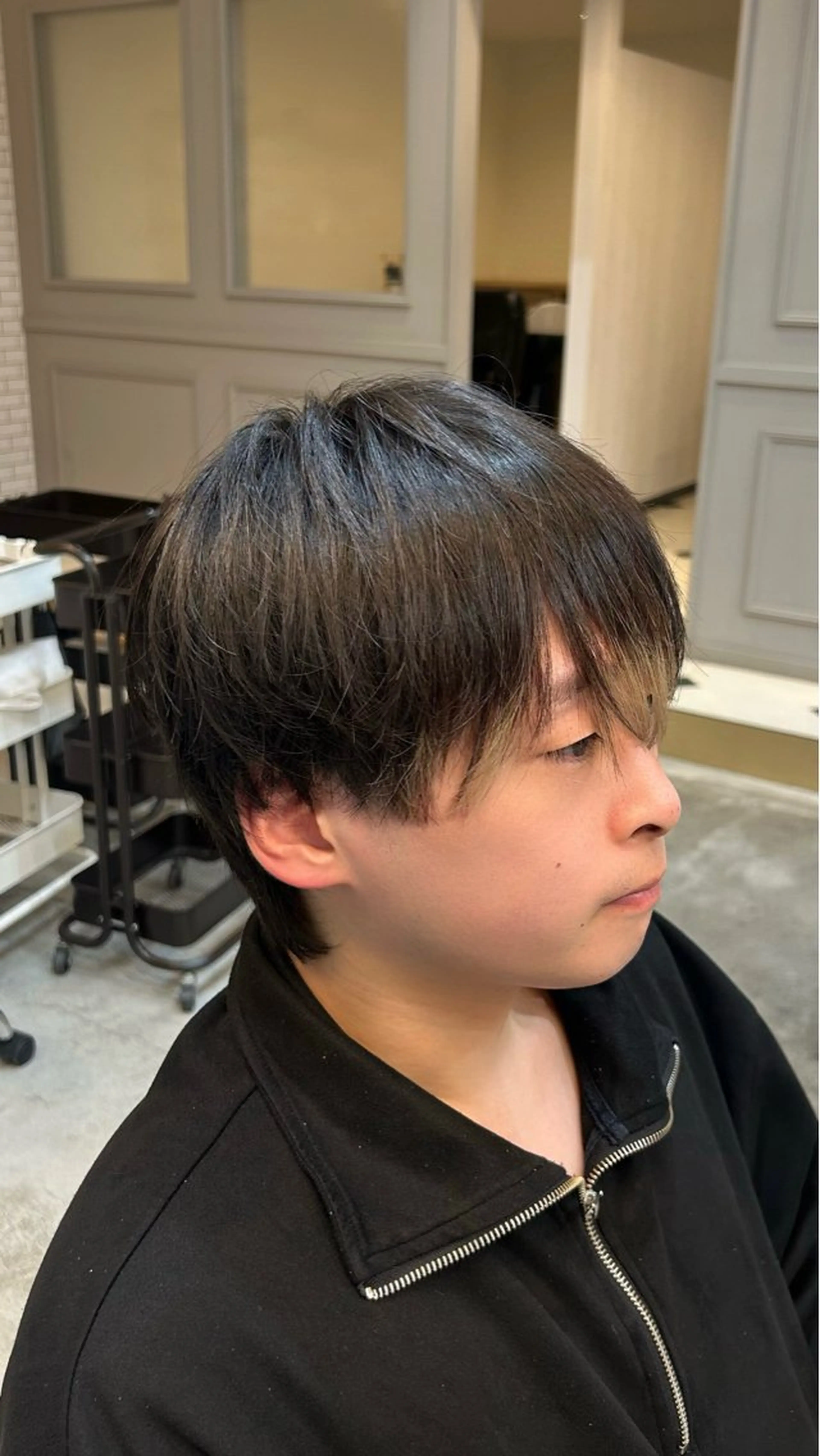 メンズ マッシュ ツーブロック 刈り上げ 中村 仁美のヘアスタイル